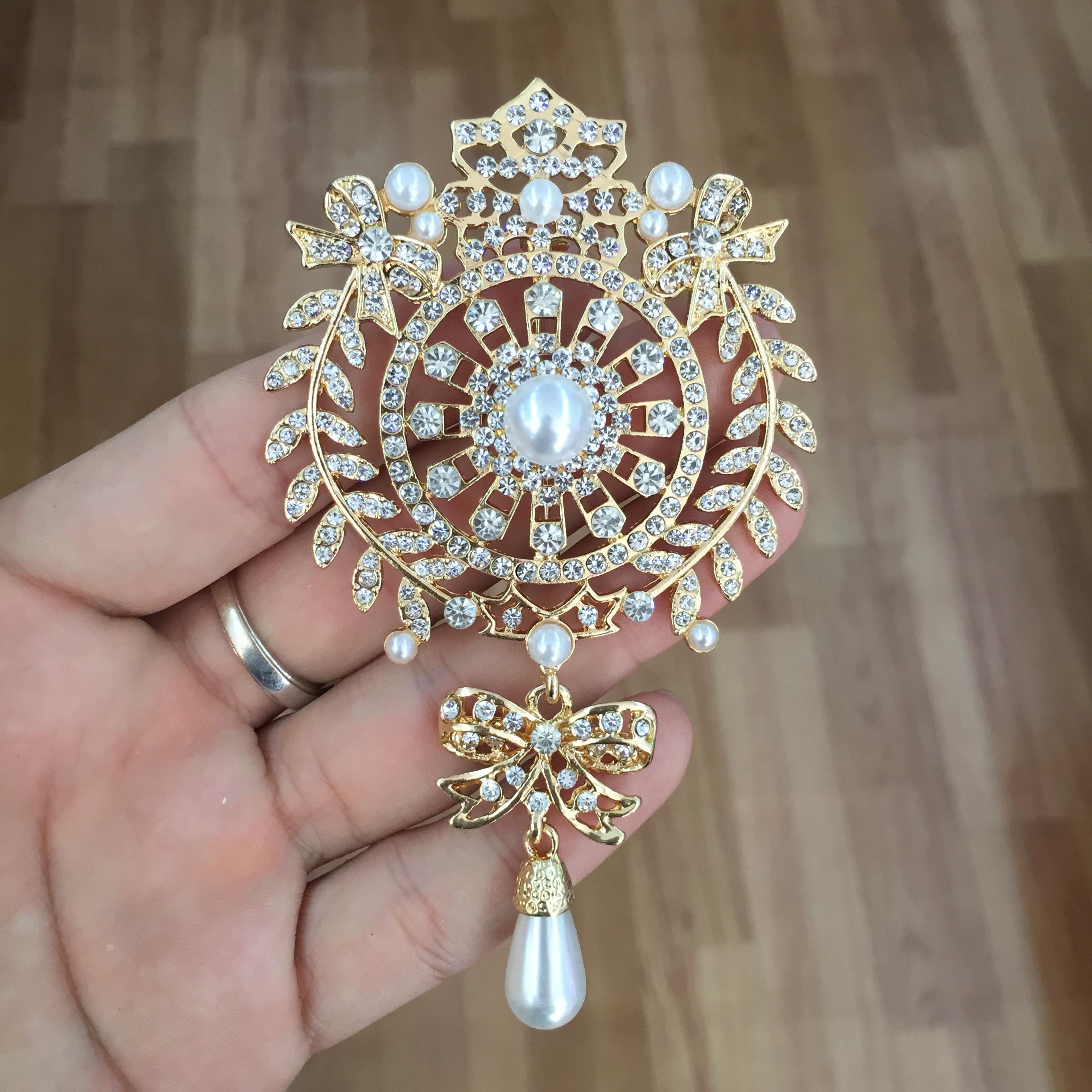 (พร้อมส่ง) เข็มกลัด 090 งานสวยมาก พรีเมี่ยมสุดๆ ส่งด่วนจาก จ.อุบลราชธานี