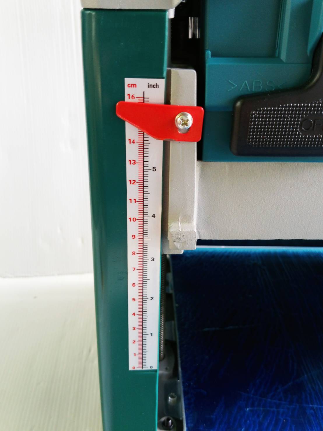 แท่นไสไม้12" 2012NB OKURA