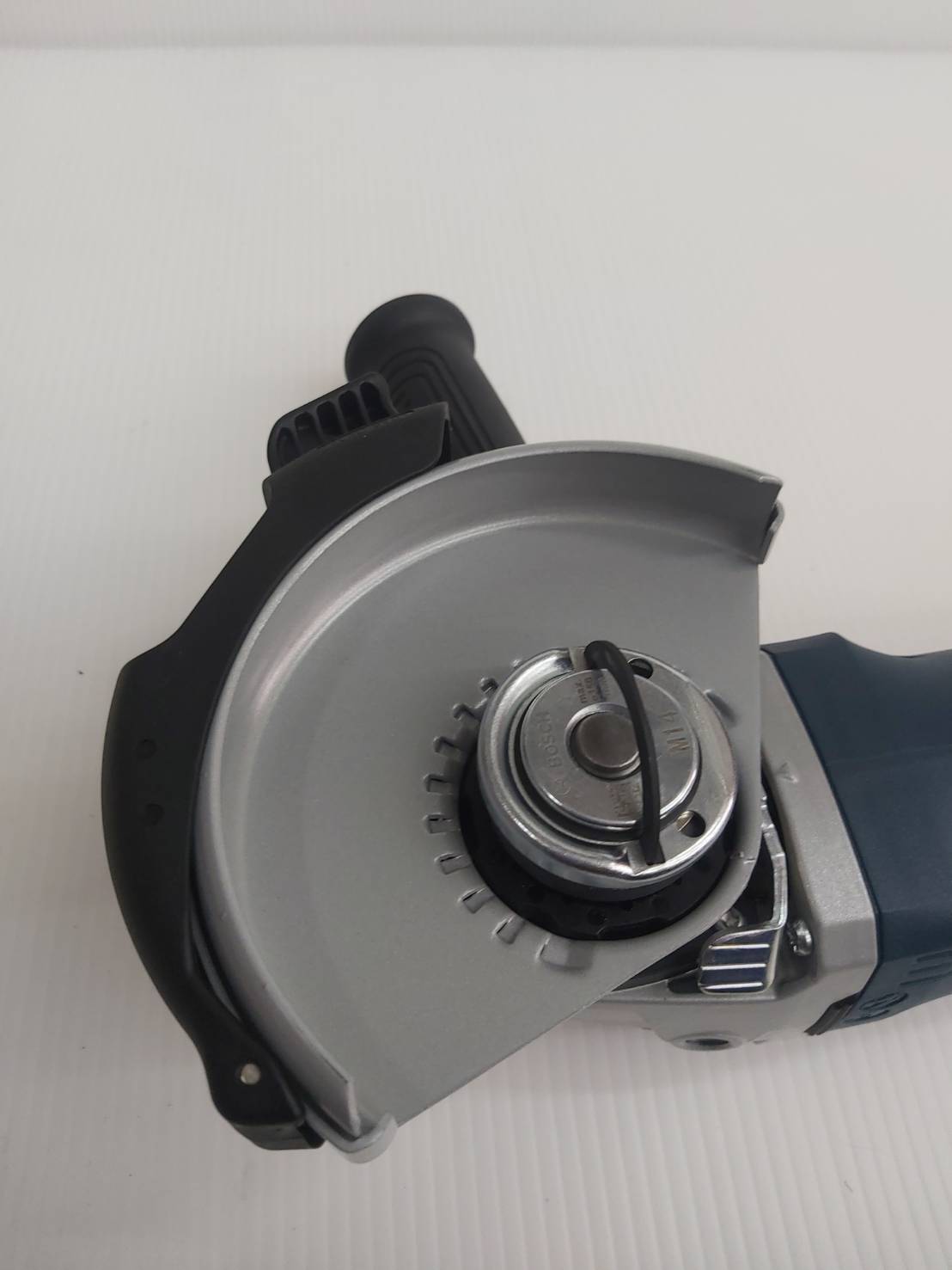 หินเจียร5" 18V GWS18V-15PSC BOSCH สวิทช์เซฟตี้ปรับรอบได้