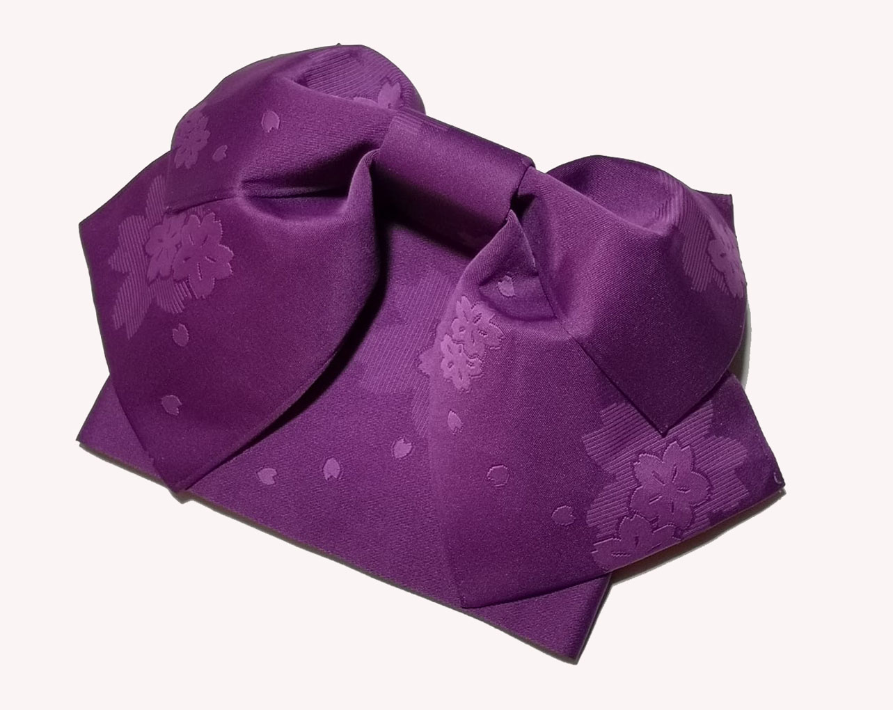 ชุดกิโมโนสีม่วงลาย01