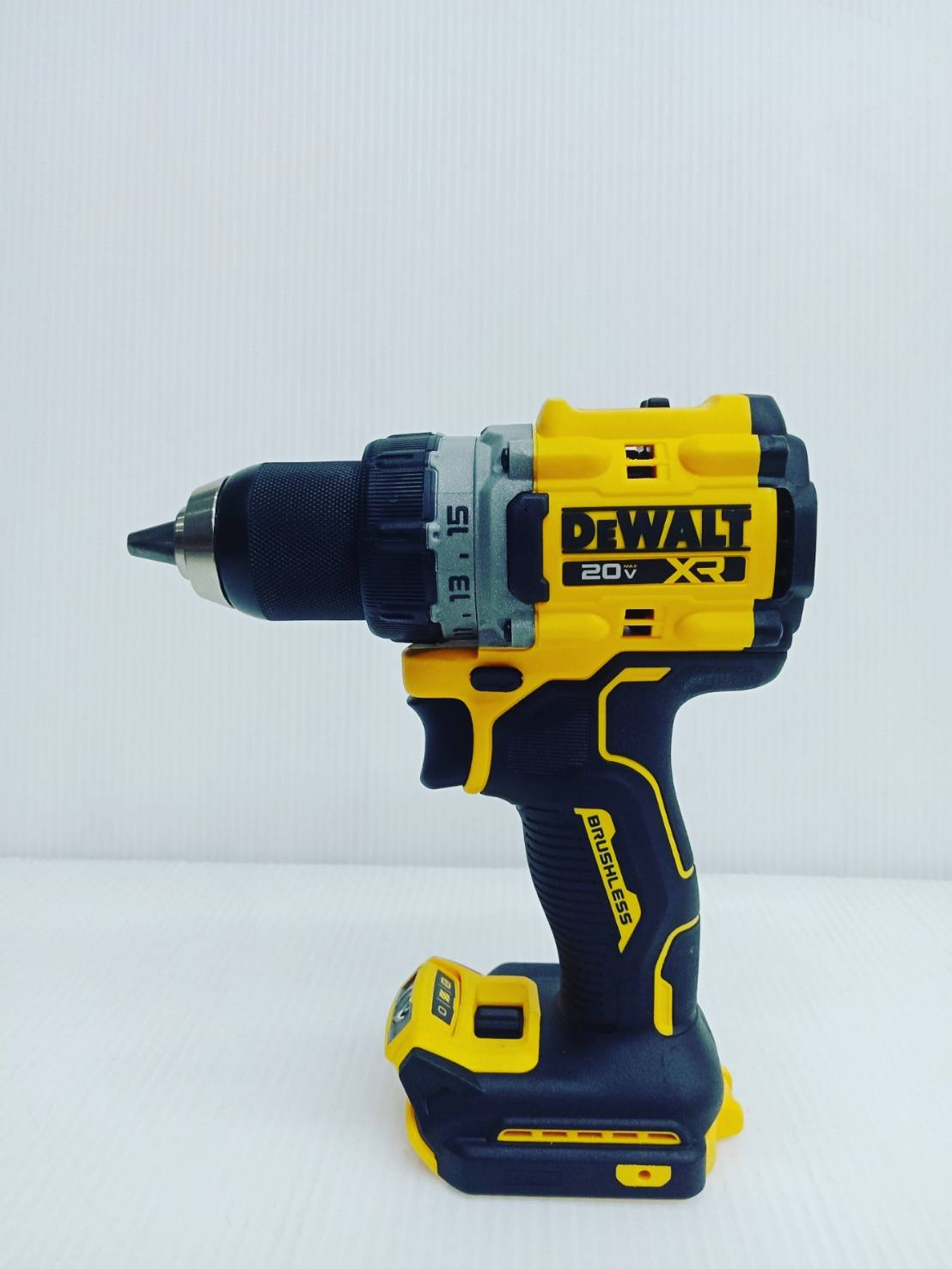 คอมโบ้ชุดสว่านไร้สาย20V (DCD800+DCH172) DCK2215P2T DEWALT
