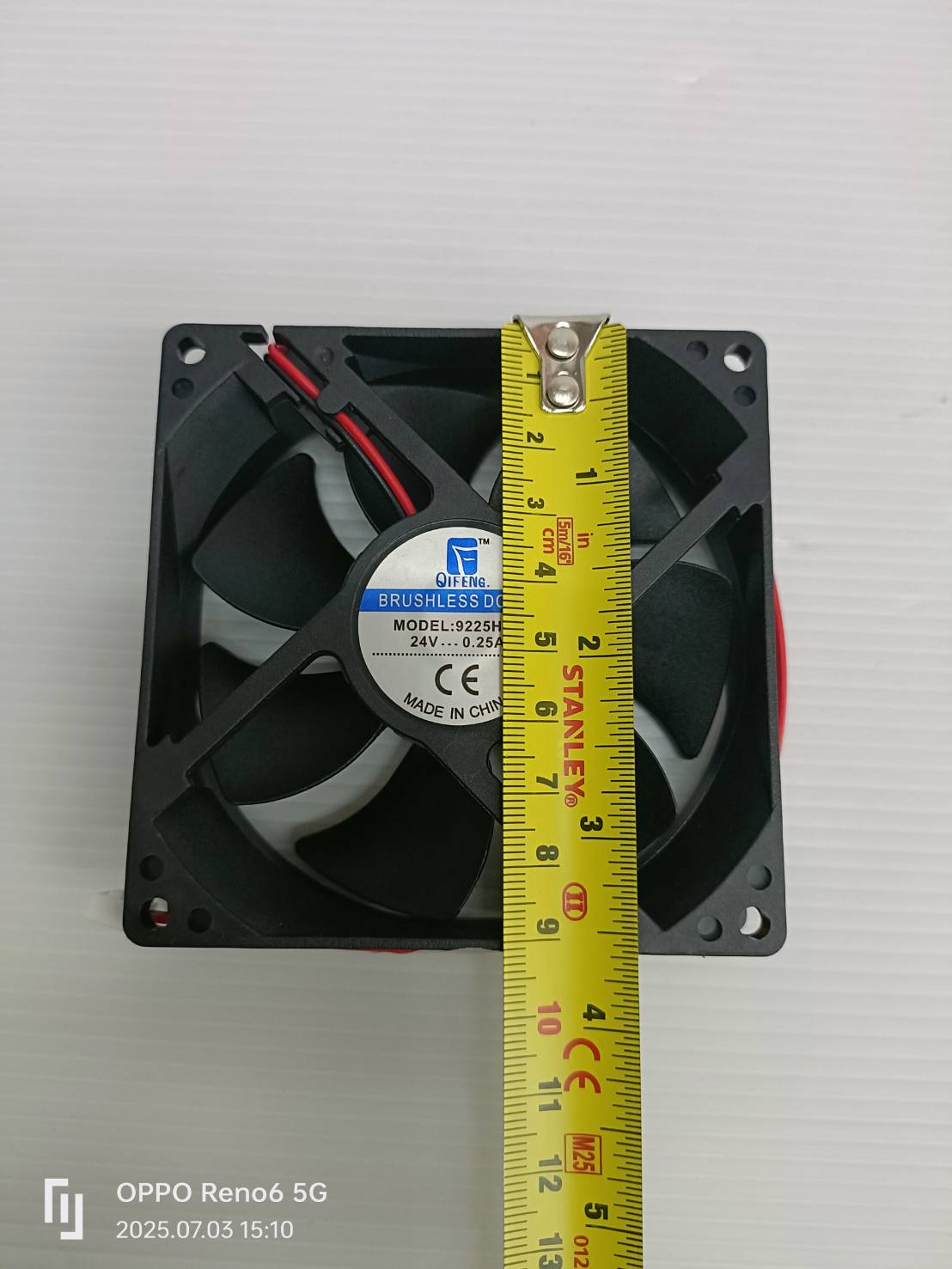 QIFENG พัดลม24V / 0.25A 3.5" 92*92*25mm. 9225HSL