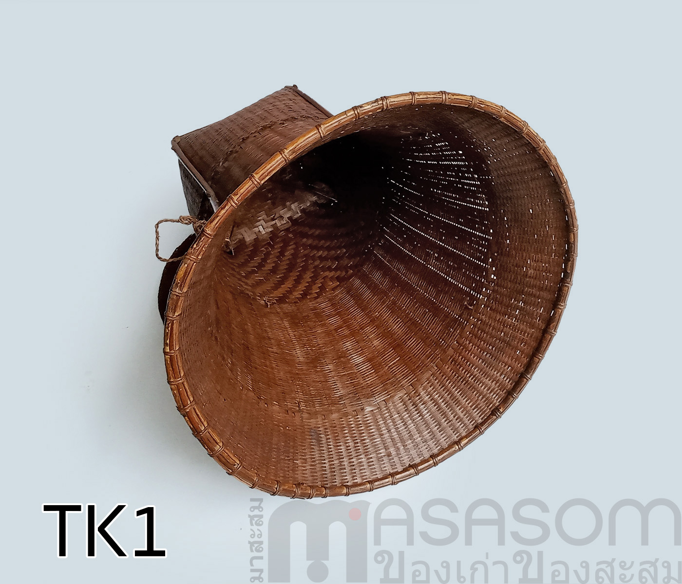 ตะกร้าเก็บใบชาของชนเผ่า