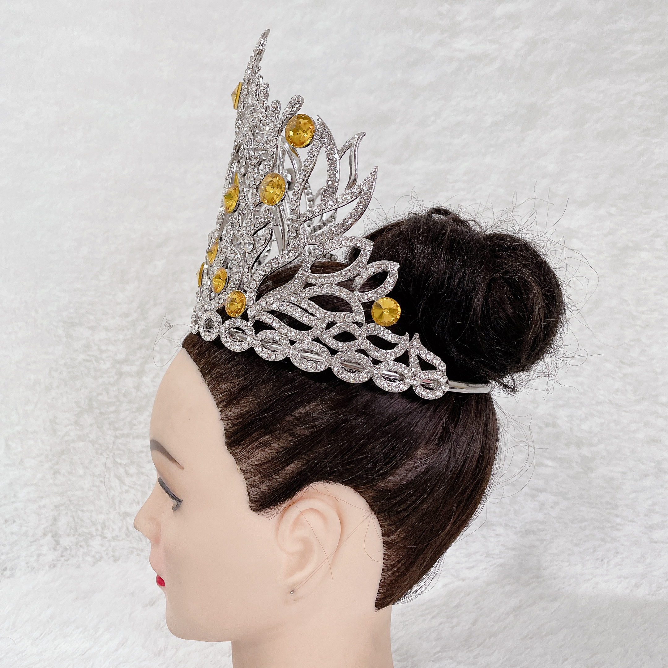 (พร้อมส่งจากไทย) มงกุฏ 111 สีเหลือง มงกุฎเพชร มงกุฎประกวด สินค้าพร้อมส่ง ไม่ต้องรอนาน งานพรีเมี่ยม