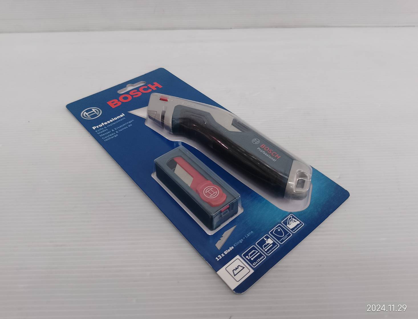 ชุดมีด+ใบ10ชิ้น BOSCH 1600A027M5