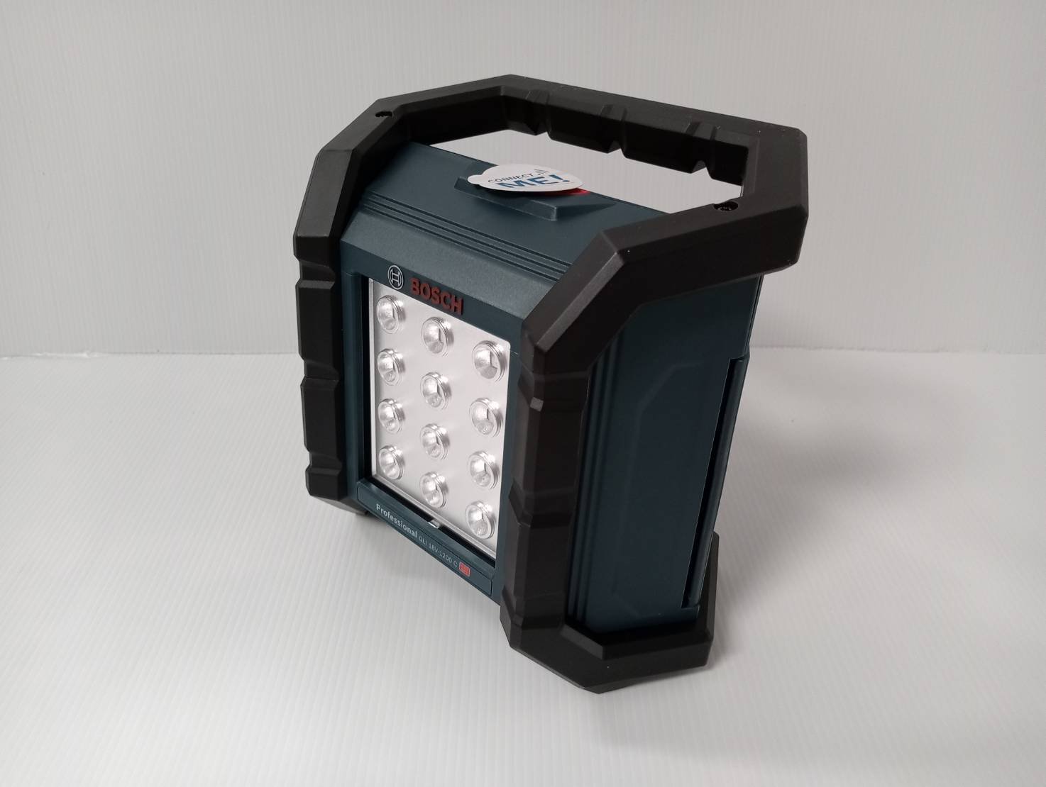 ไฟฉายไร้สาย GLI18V-1200C BOSCH Solo