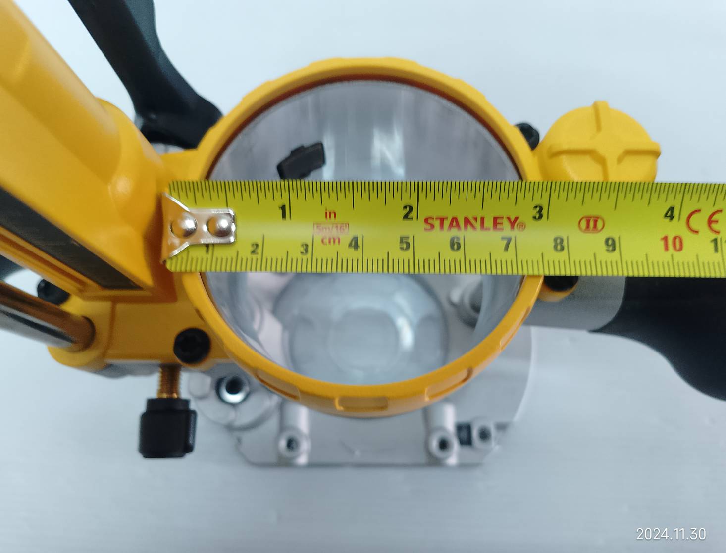 DEWALT แท่นกดเสริมสำหรับทริมเมอร์ DCW600 (เสื้อทริมเมอร์) รุ่น DNP612