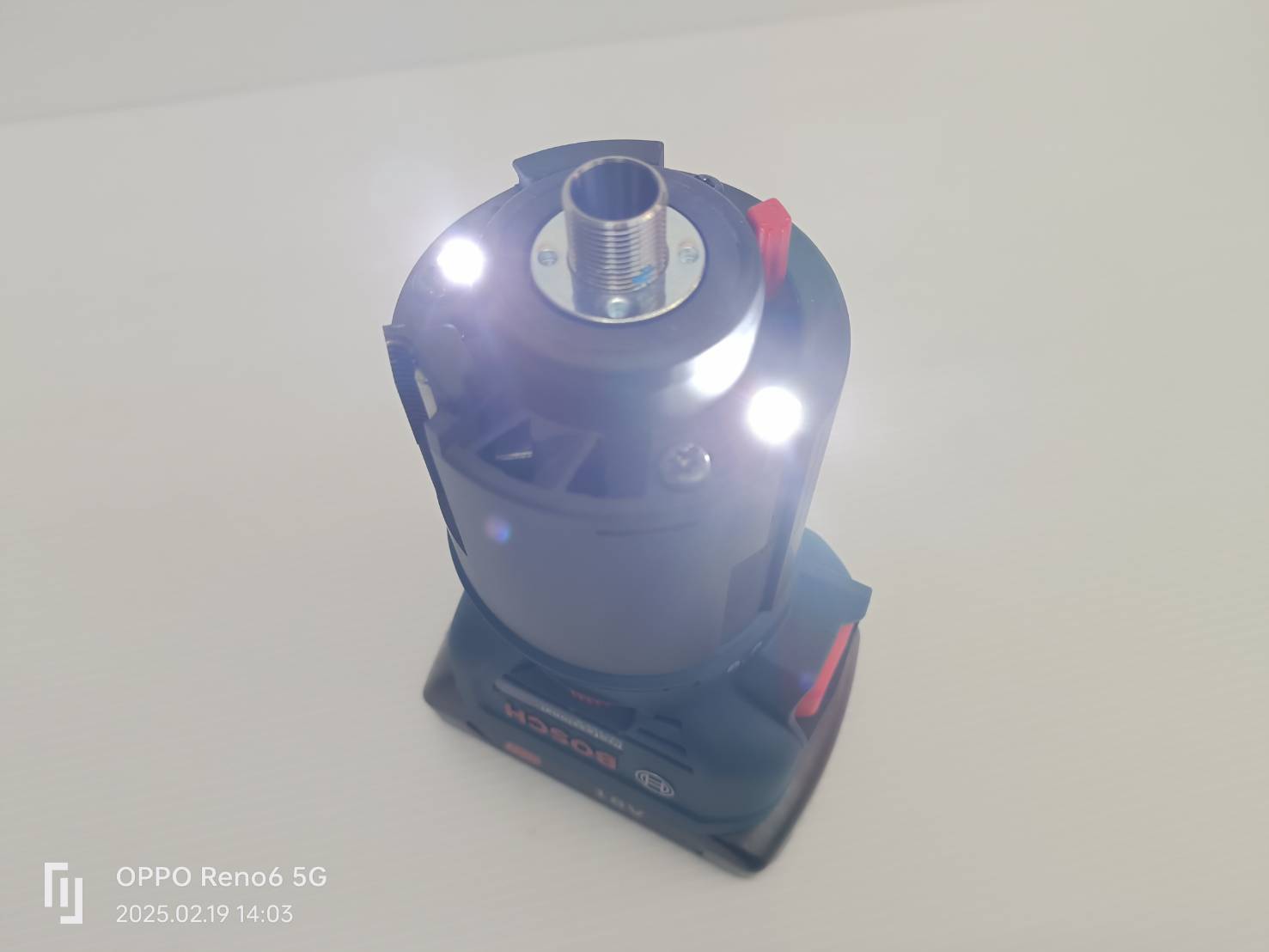 BOSCH GKF18V-8 Professional เครื่องเซาะร่อง18V