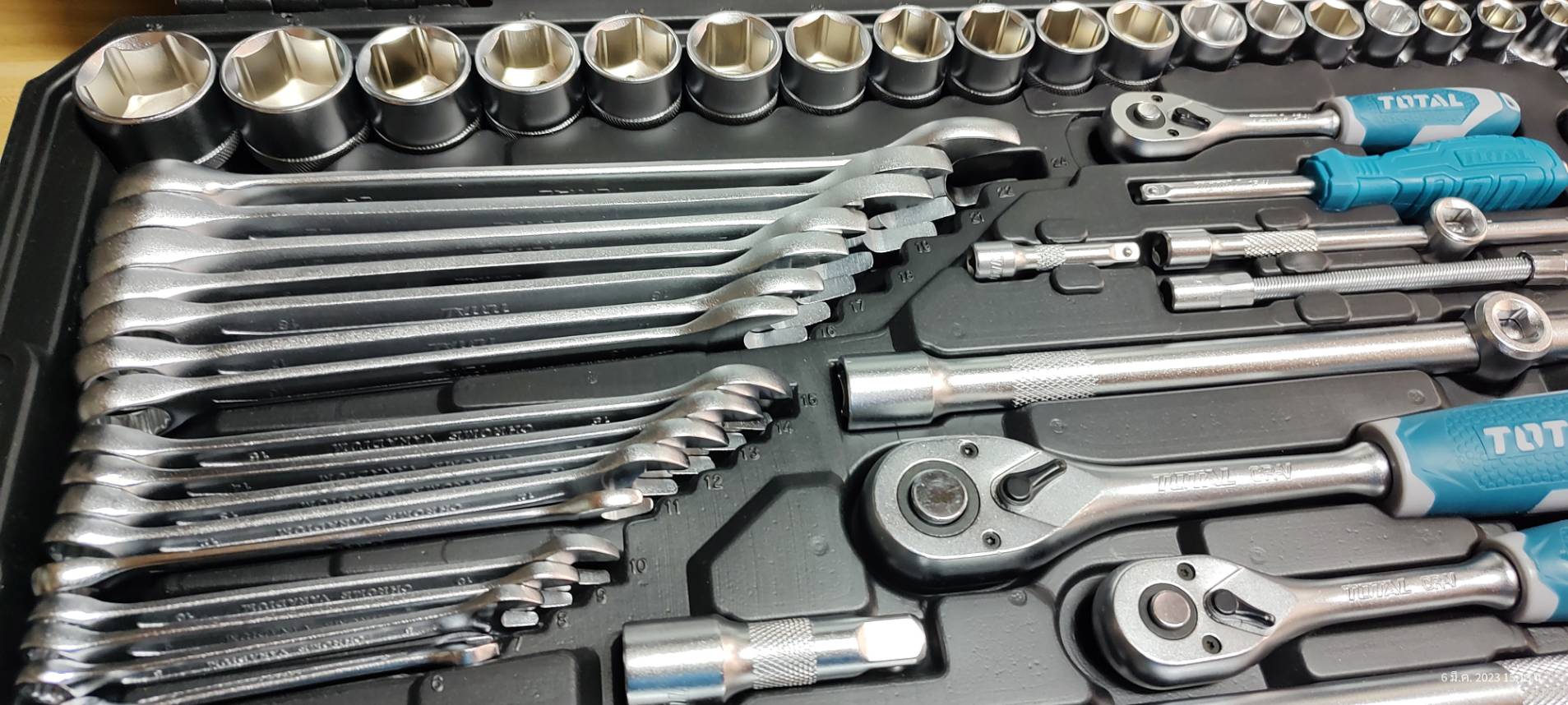 ชุดเครื่องมือ142ชิ้น รุ่น THKTHP21426 TOTAL