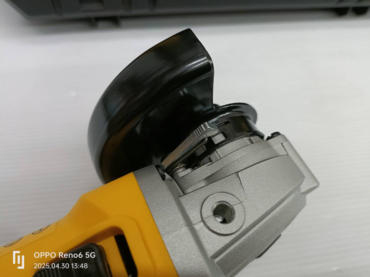 หินเจียรไร้สาย4" 20V DCG407N-B1 DEWALT