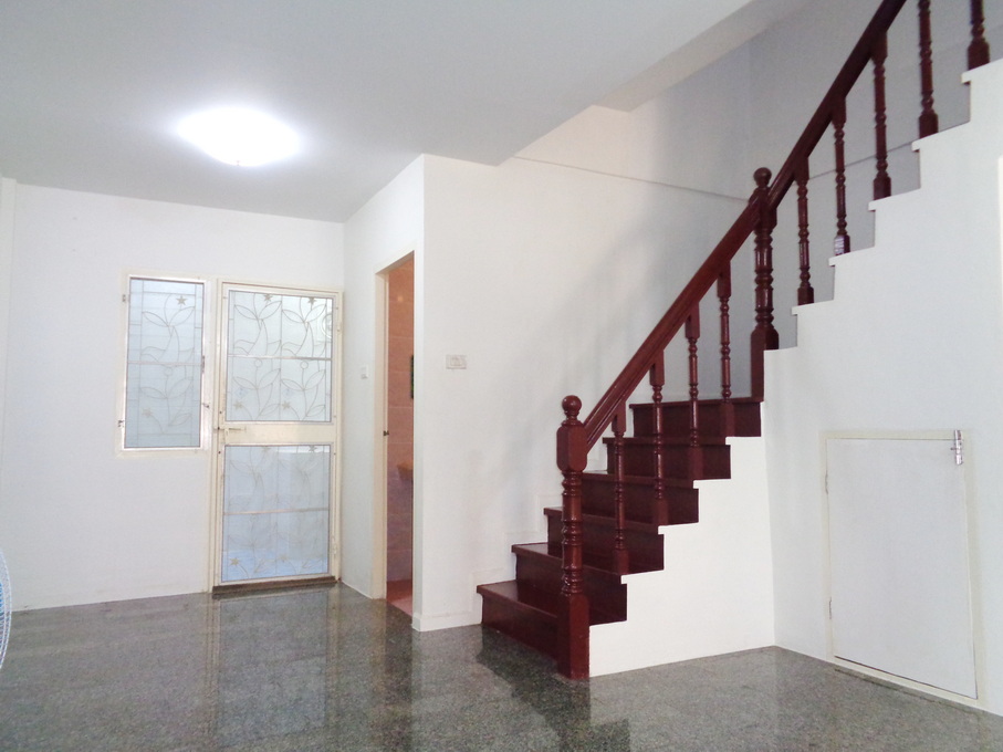 🚩 H1288 ขายทาวน์เฮ้าส์ รีโนเวท พร้อมอยู่ หมู่บ้านเคซี รามอินทรา8 ถนนไทยรามัญ คลองสามวา ใกล้ตลาดมารวย