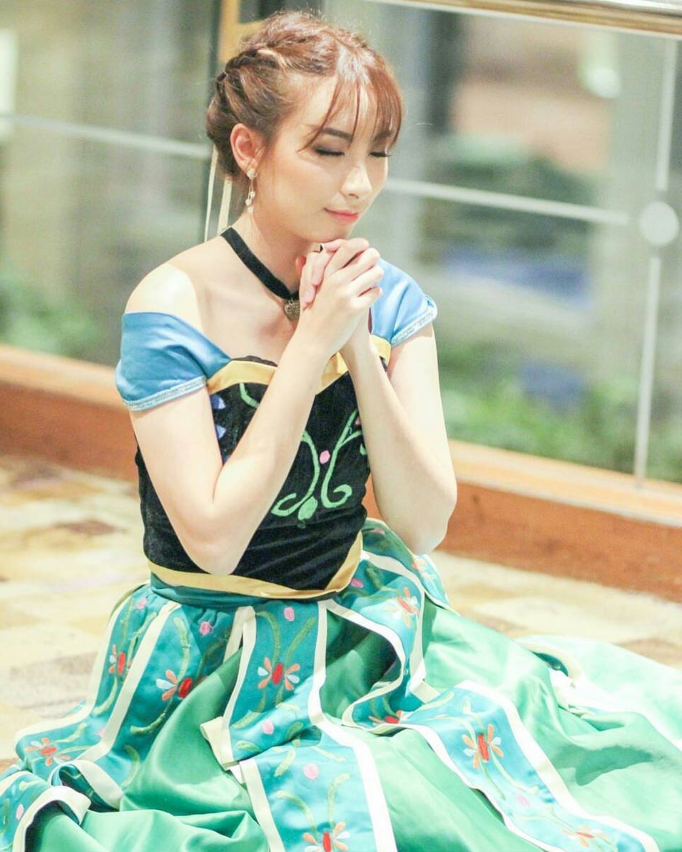 ชุดเจ้าหญิงอันนา / elsa frozen