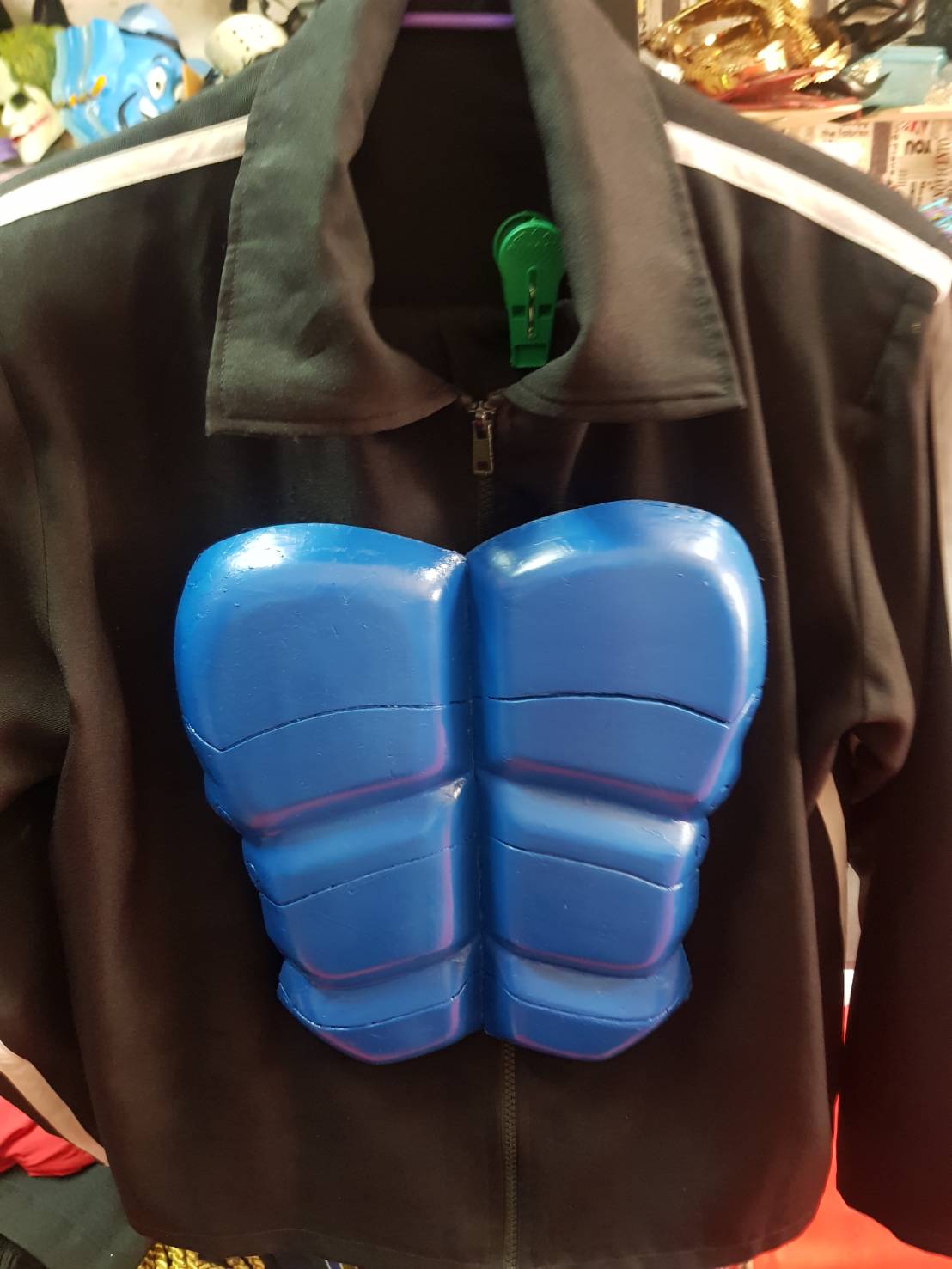 ชุดไอ้มดแดง