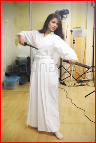 ชุดฮากามะ สีขาว