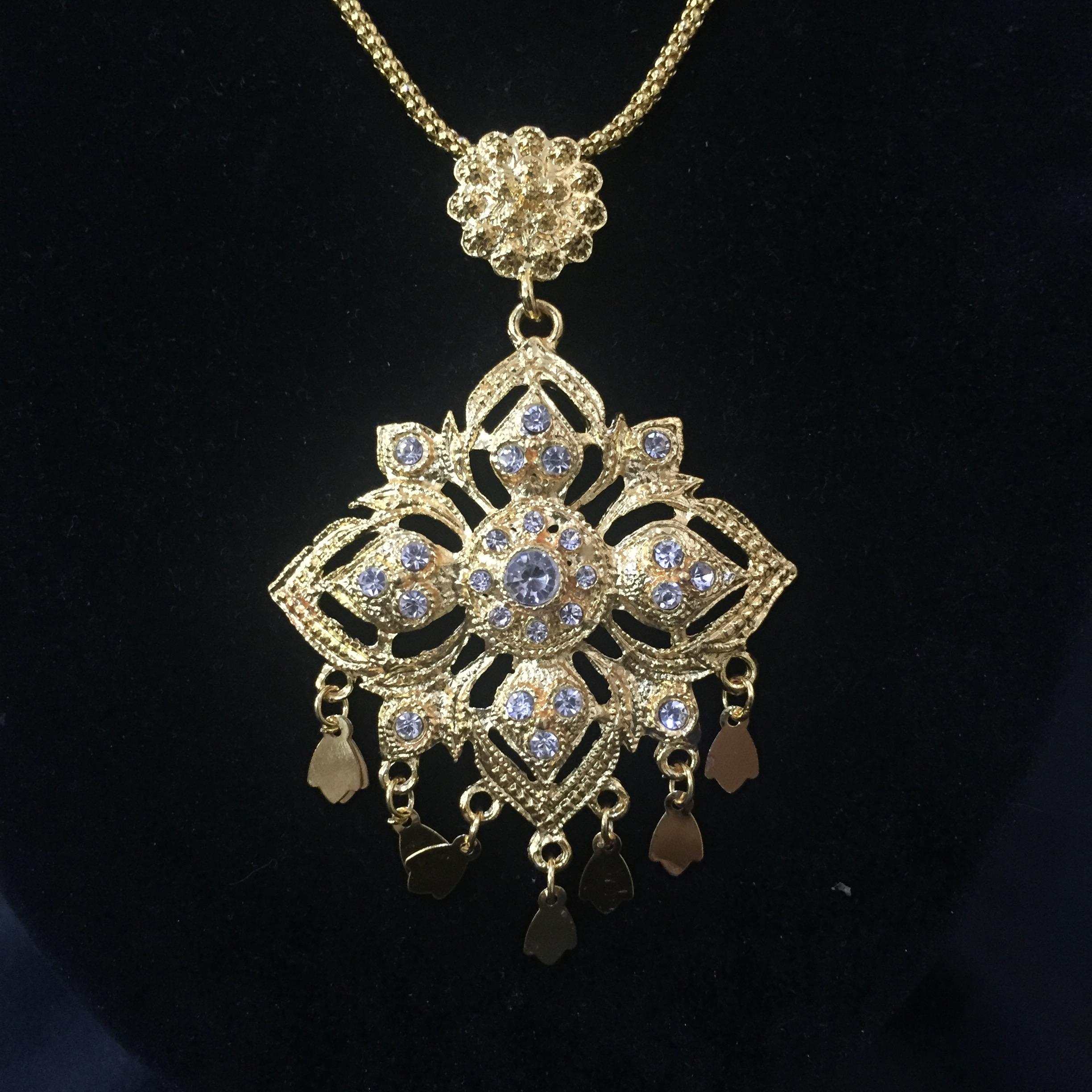 (พร้อมส่ง) เครื่องประดับไทยสร้อยคอ+ต่างหู 052 (เข็ม)