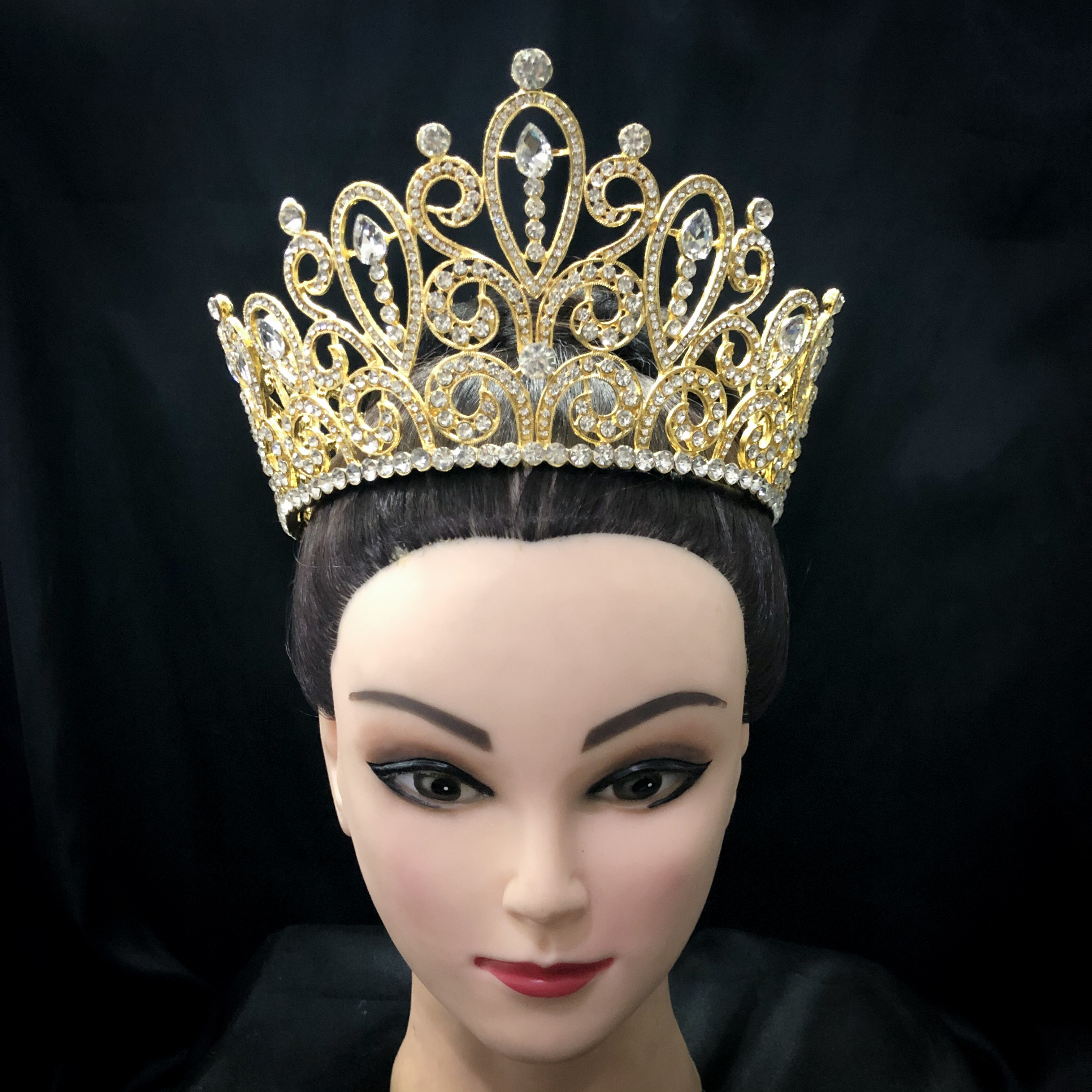 (พร้อมส่ง) มงกุฏ 062 สีทอง มงกุฎนางงาม งานละเอียด สวยมาก ฮอตทุเวที