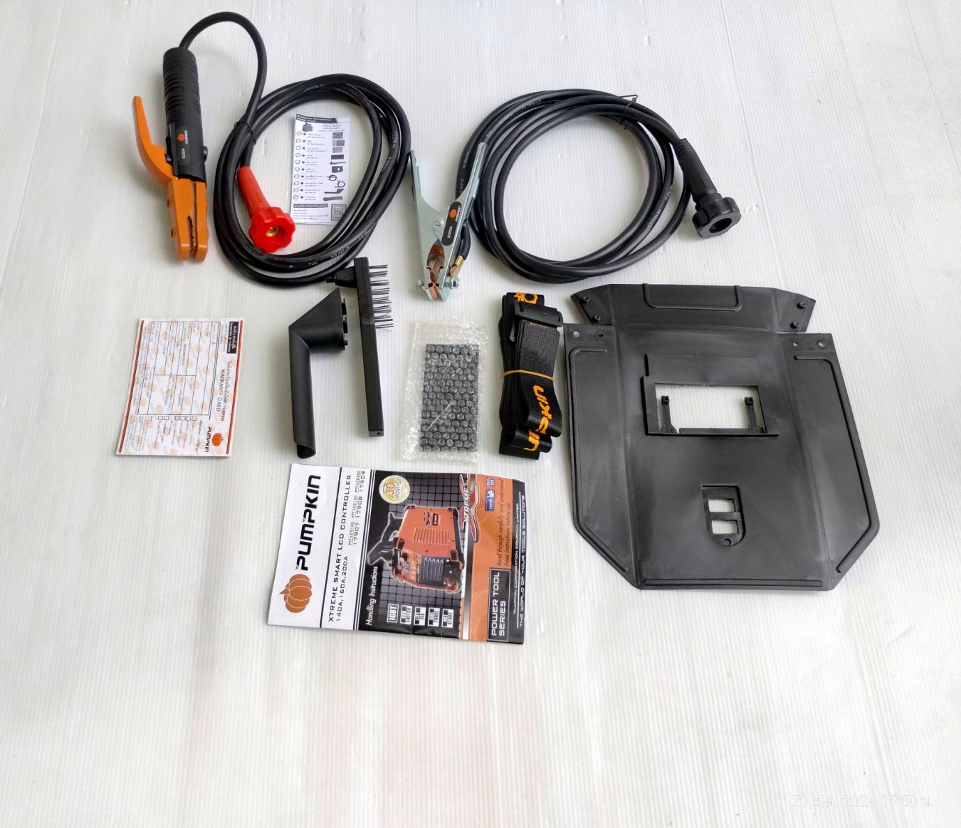 ตู้เชื่อมระบบ DIGITAL หน้าจอ LCD IGBT รุ่น XTREME140A PUMPKIN