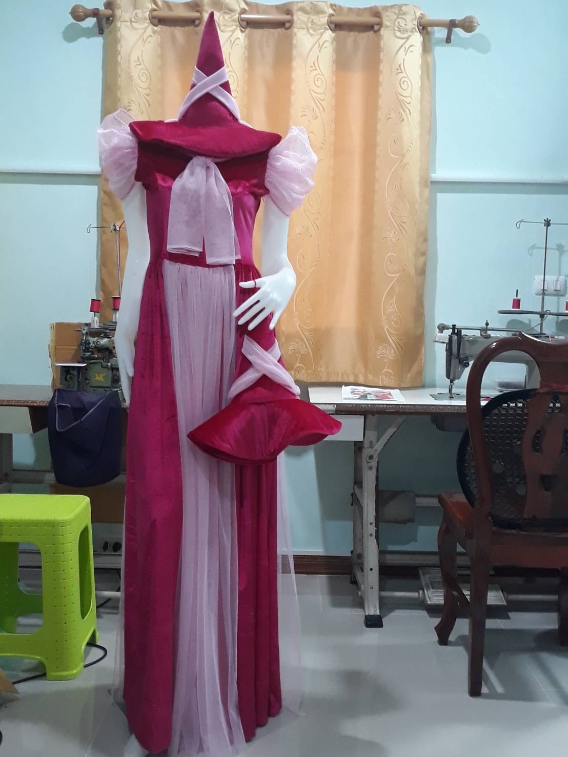 ชุดนางฟ้าแม่ทูนหัว / fairy godmother /