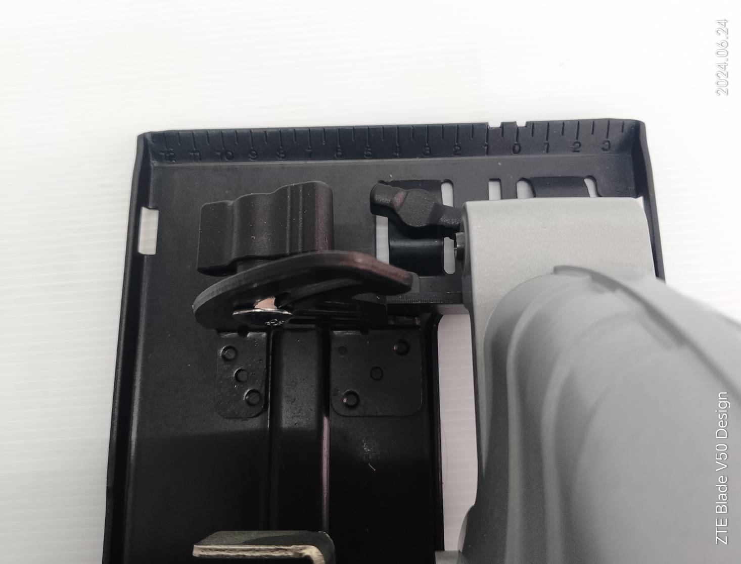 เลื่อยวงเดือน9" GKS235TURBO BOSCH