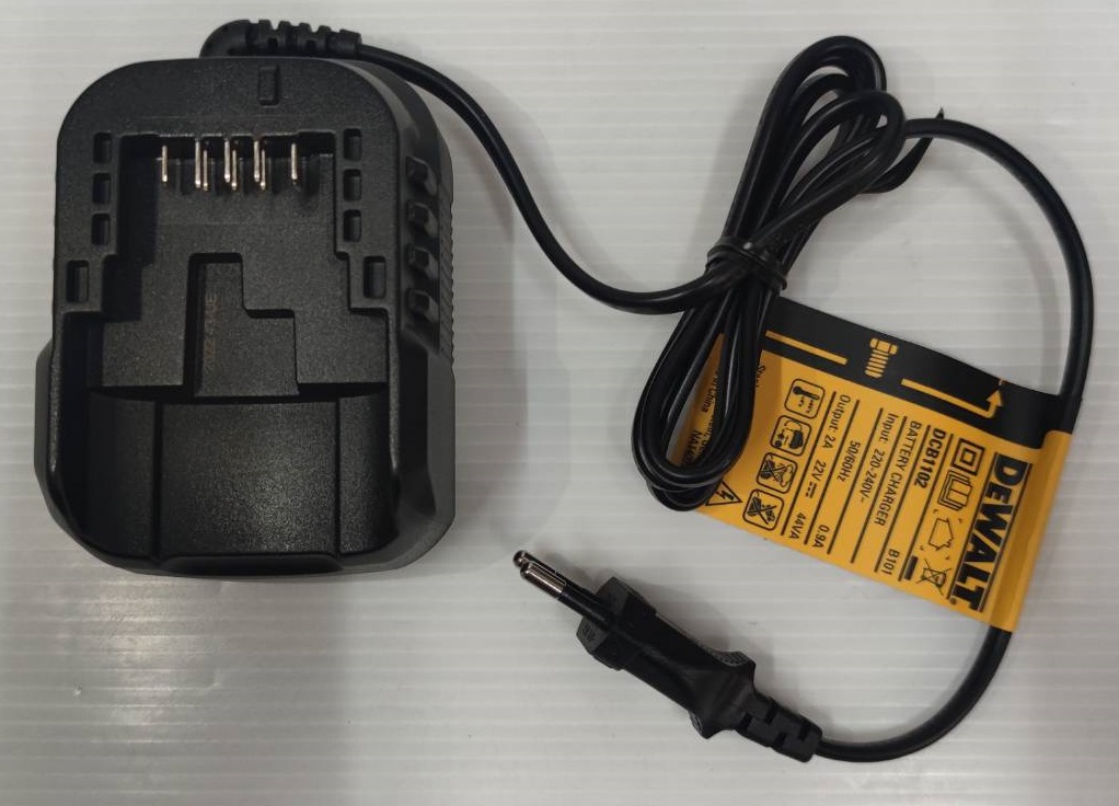 DEWALT รุ่น DCB1102-B1 แท่นชาร์จ 12V/20V Max 2A