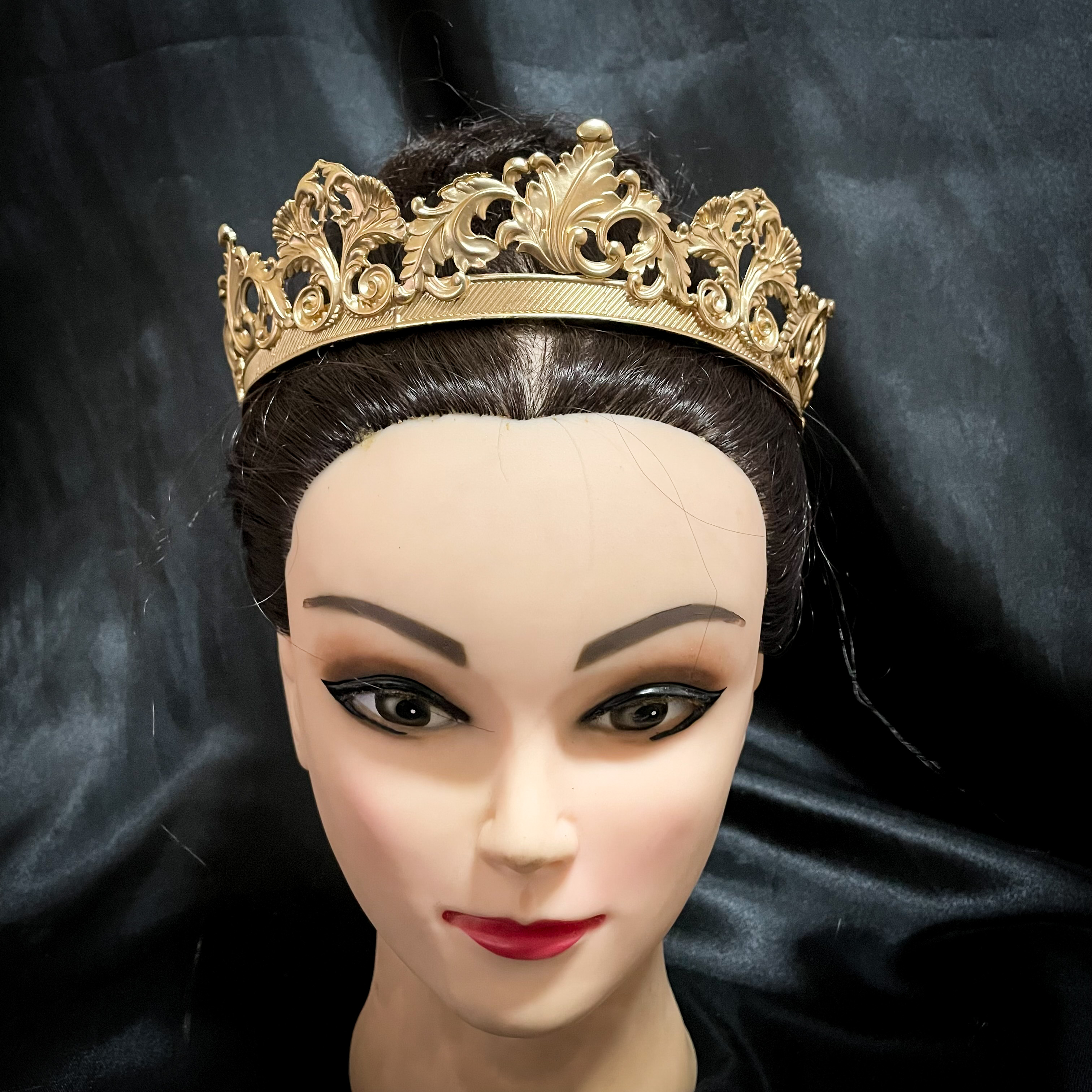 (พร้อมส่ง) มงกุฏผู้ชาย 077 มงกุฎสีทอง เจ้าชาย พระราชา การประกวด สินค้าพร้อมส่ง ไม่ต้องรอนาน งานพรีเมี่ยม ส่งด่วนจาก จ.อุบลราชธานี