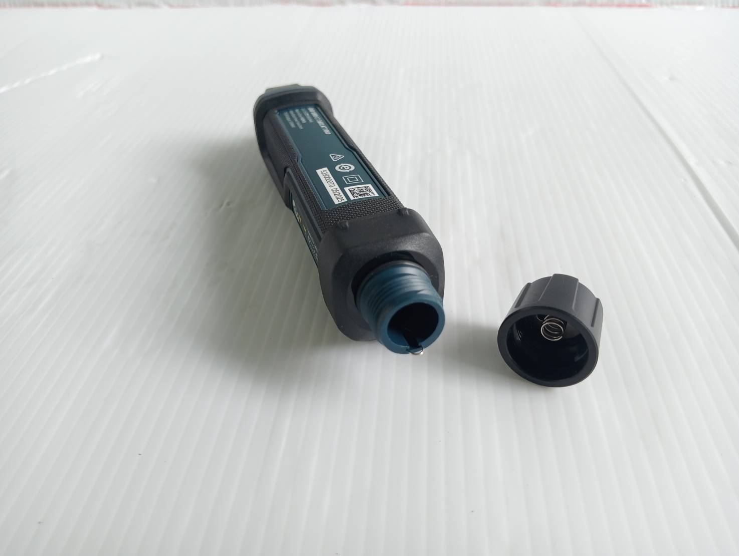 ปากกาวัดไฟ แบบไม่สัมผัส GVD1000-17 BOSCH