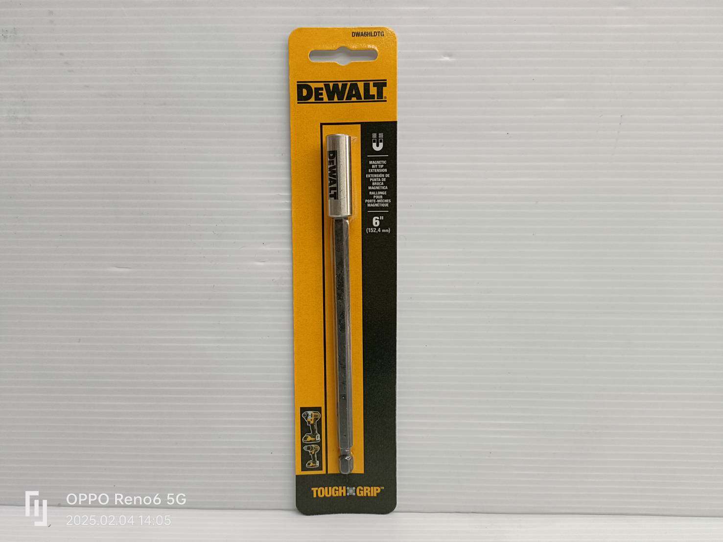 ก้านต่อดอกไขควง1/4 ยาว152มม. DWA6HLDTG DEWALT มีแม่เหล็กในตัว
