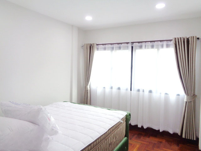 🚩H1215 ให้เช่า ทาวน์เฮ้าส์ 20 ตารางวา หมู่บ้านวรารักษ์ เลียบคลองสอง 27 รีโนเวทแล้ว พร้อมเฟอร์ฯใหม่ทั้งหลัง คลองสามวา กรุงเทพฯ