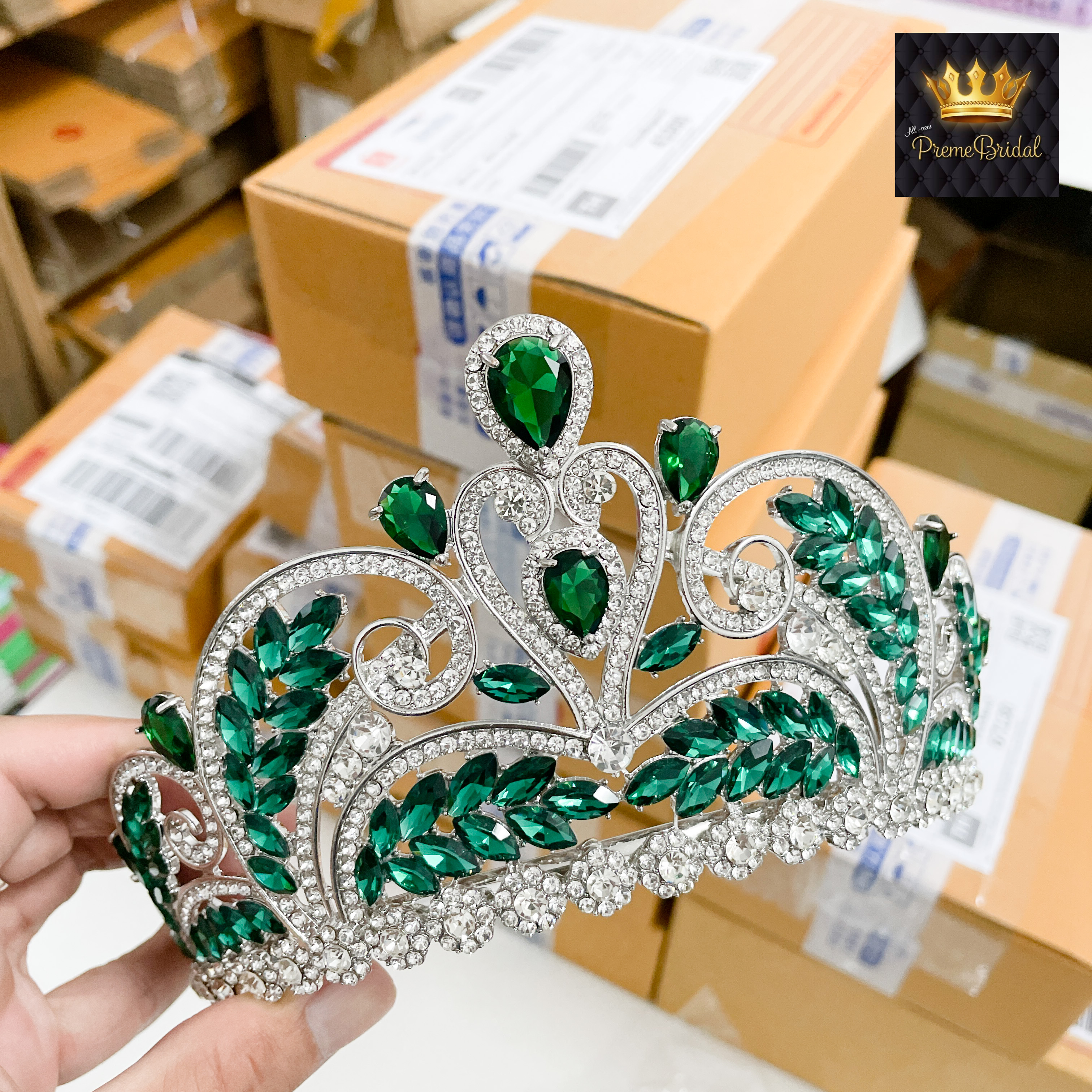 (พร้อมส่ง) มงกุฏ 087 สีเขียว มงกุฎนางงาม มงกุฎเพชร มงกุฎประกวด สินค้าพร้อมส่ง ไม่ต้องรอนาน งานพรีเมี่ยม