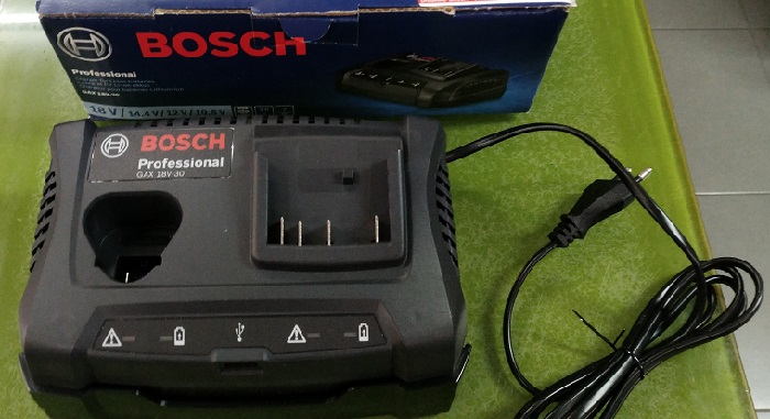 แท่นชาร์จ GAX18V-30 BOSCH 1600A011A9