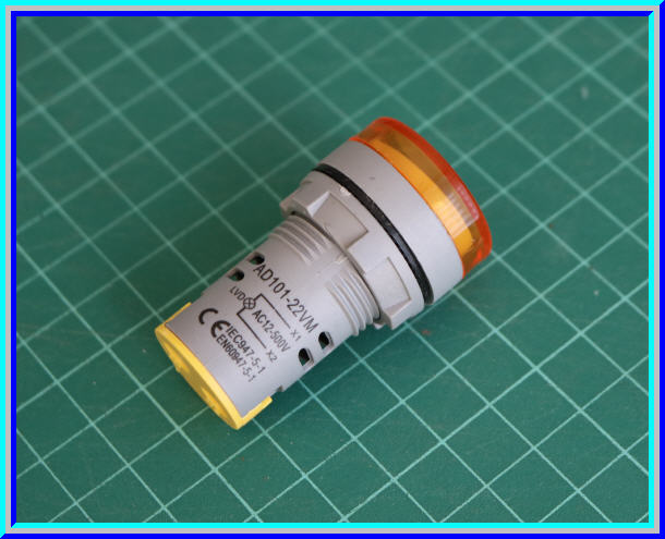 1x AD101-22VM ดิจิตอลเอซีโวลต์มิเตอร์ แรงดัน 12-500Vac สีเหลือง