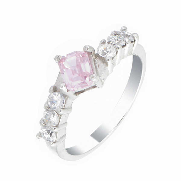 แหวนทองคำขาว ประดับเพชร CZ แหวนพลอย ช่วงบ่าแหวนประดับเพชร ดีไซน์สวยหรู ระยิบระยับมาก สวมใส่ออกงานราตรี งานสังสรรค์ต่างๆ สะดุดตาประทับใจแก่ผู้พบเห็น