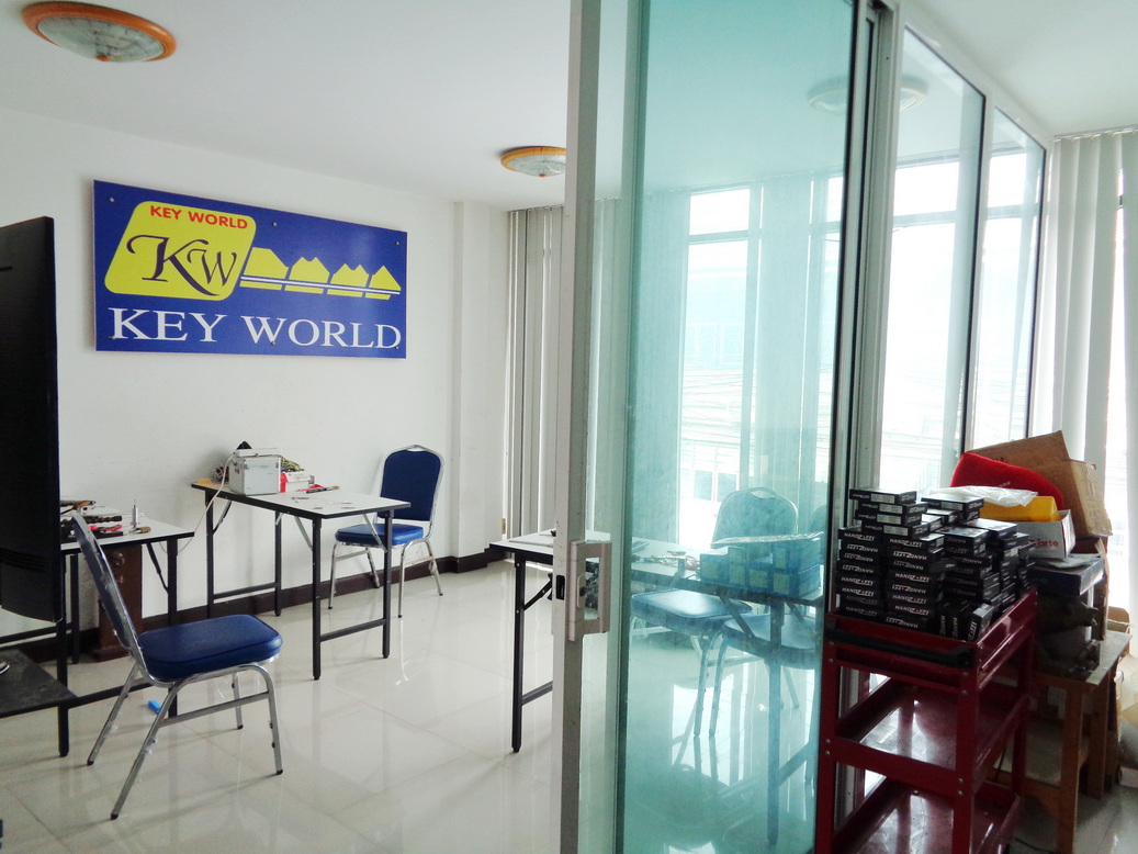 🚩 H1269 ขาย / ให้เช่า ทาวน์โฮม3 ชั้น หน้ากว้าง5.5 เมตร ทำเลดี ต้นซอยนวมินทร์74 เหมาะพักอาศัยหรือทำธุรกิจ