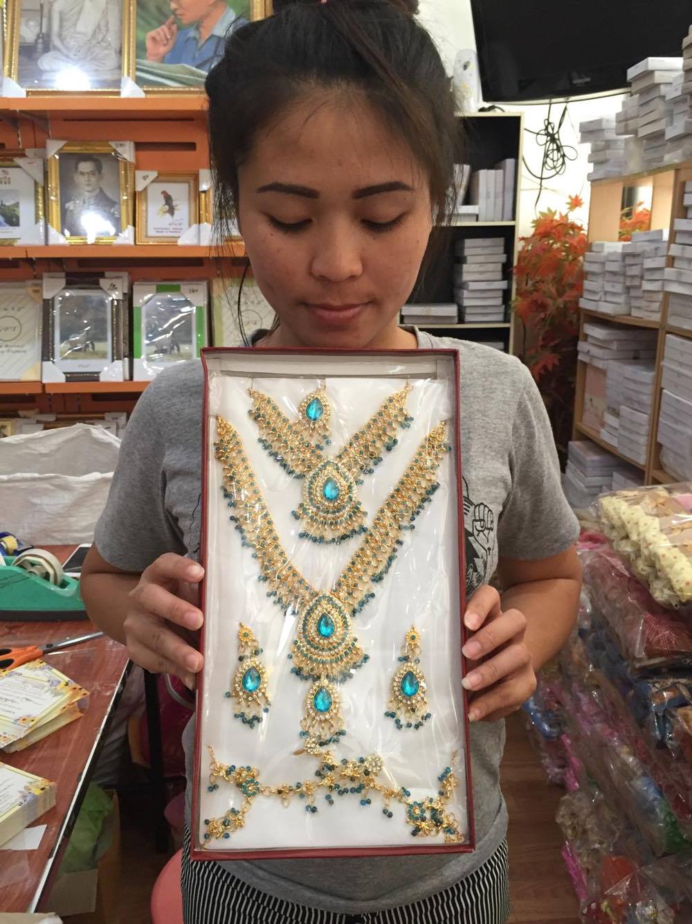 (พร้อมส่ง) เครื่องประดับอินเดีย 012 สีฟ้า