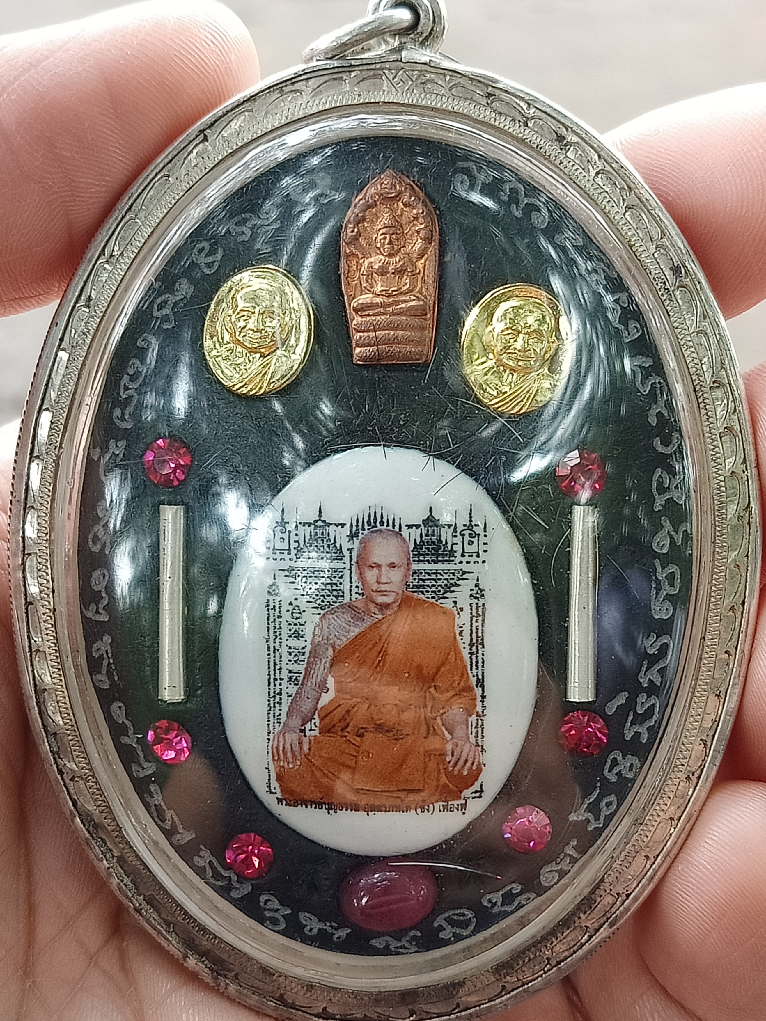 ล๊อกเก๊ตหลวงปู่หมุน ฐิตสีโล ปี2543 พระอาจารย์ซ้งจัดสร้าง หลวงปู่หมุนเสก พิมพ์จัมโบ้ เลี่ยมเงินงานสั่งทำพร้อมใช้