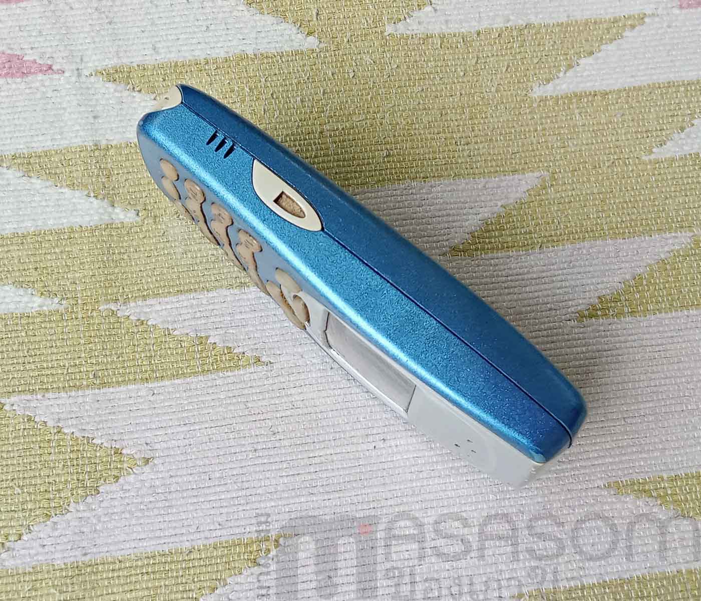 โทรศัพท์มือถือ Nokia 3315