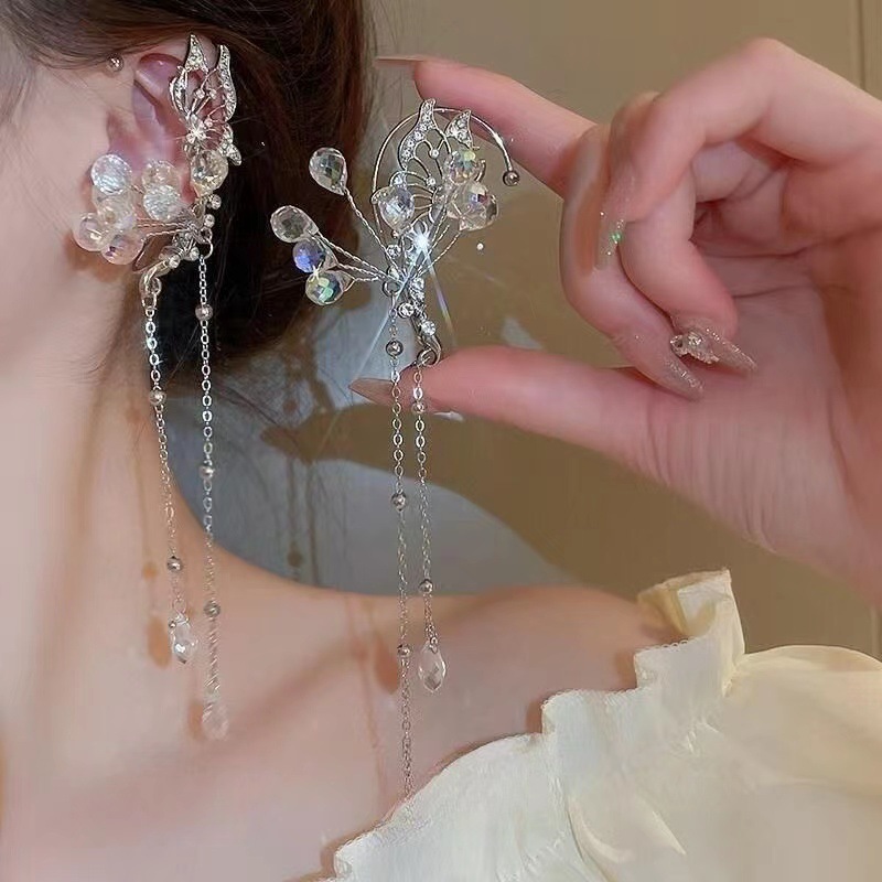 (พร้อมส่ง) EarCuff 006 จอนหูผีเสื้อคริสตัล งานคู่ ร้านคนไทย คุยง่าย ส่งเร็ว