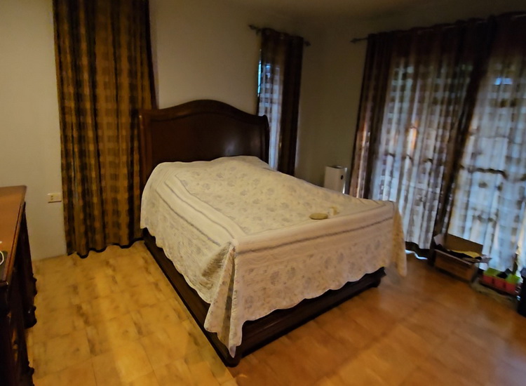 H1186 ขายบ้านเดี่ยวชั้นเดียว 281 ตารางวา อยู่ในตัวเมืองราชบุรี ตกแต่งหรู สภาพพร้อมอยู่