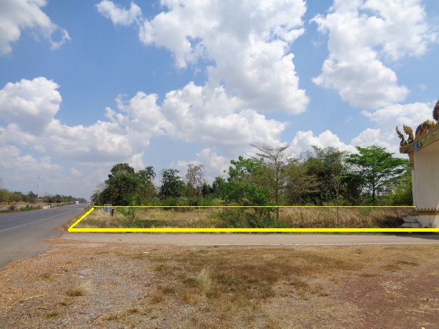 H1189 ขายที่ดิน ภบท.5 4-1-96 ไร่ อยู่ติดถนนสายสระแก้ว–เขาหินซ้อน ปากทางเข้าวัดนาคาบารมีธรรม ก่อนถึงแยกวังท่าช้าง2.6 กม.