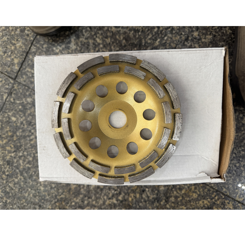 OKURA เครื่องขัดหิน6" A-OK-SPM150 สามารถต่อเครื่องดูดฝุ่นได้