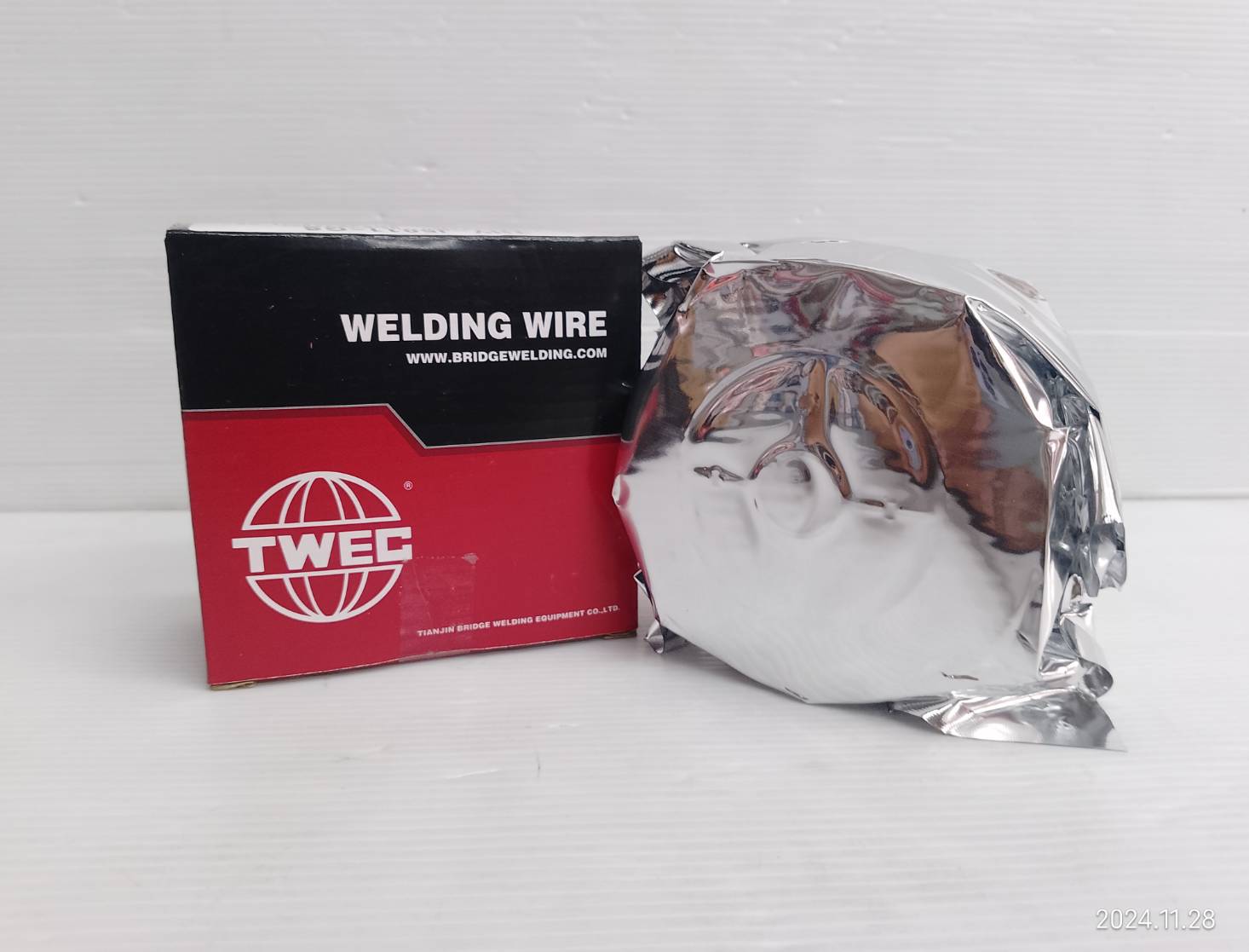 ลวดเชื่อมฟลักซ์คอร์ 1.0mm. 1Kg. THY-J5011-GS-10 TWEC