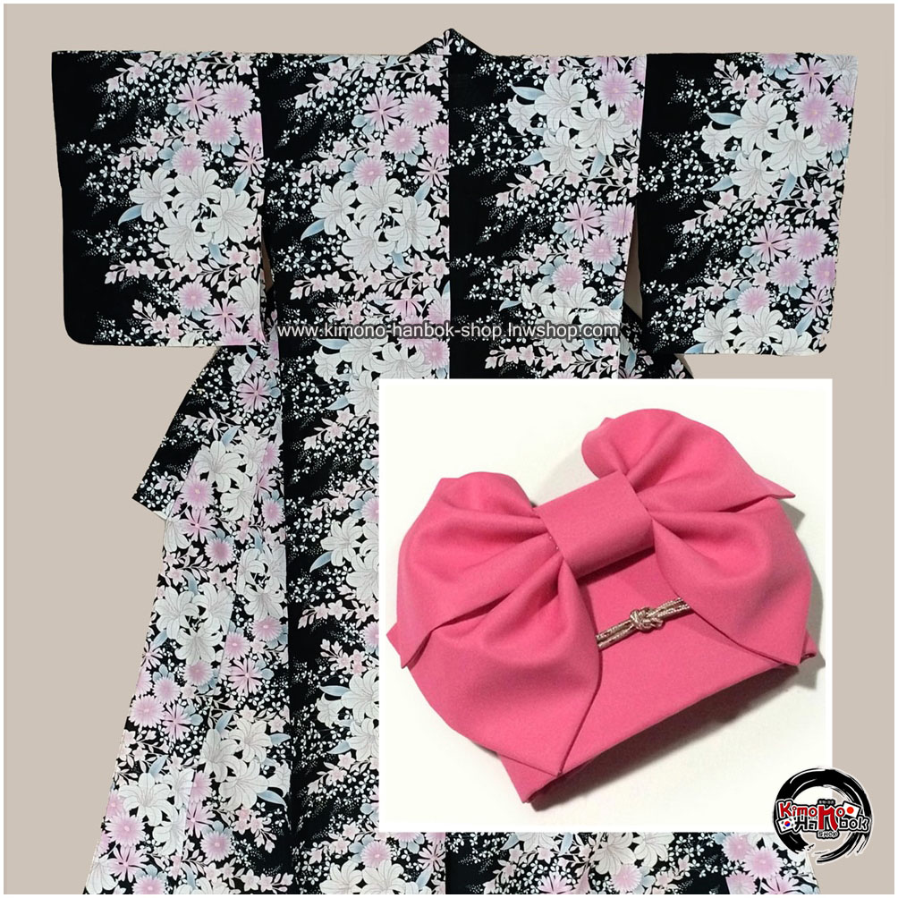 ยูกาตะดำลายดอกไม้สีพาสเทล