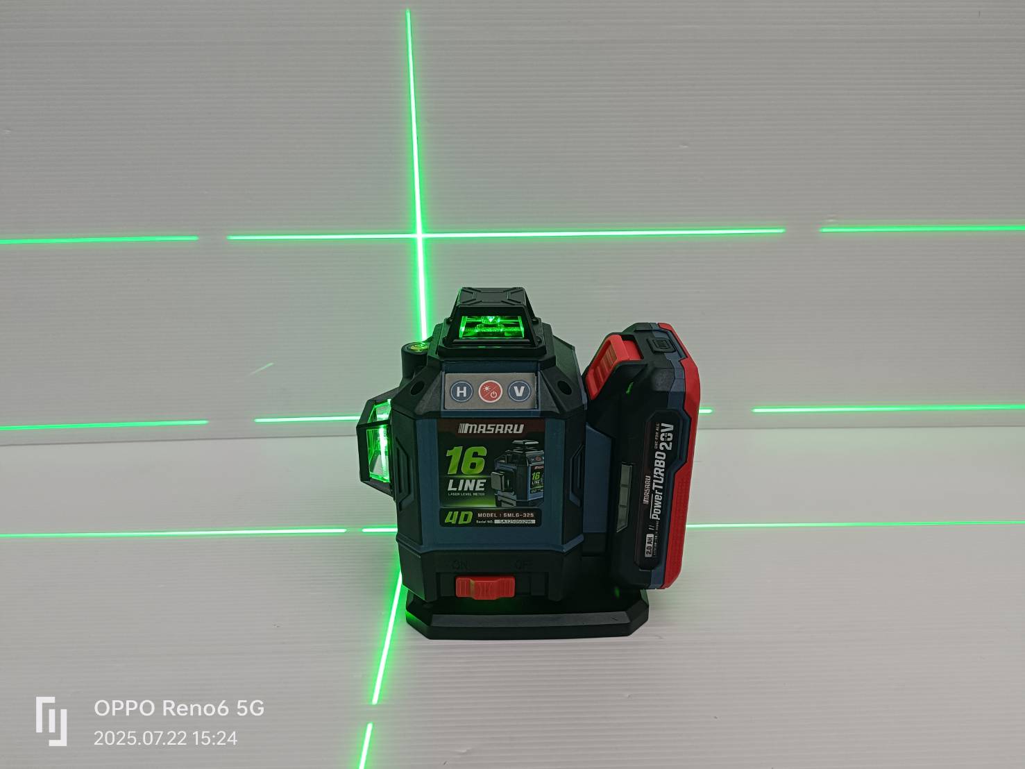 MASARU SMLG-325 เครื่องวัดระดับเลเซอร์แบบแสงสีเขียว 16 เส้น 20V