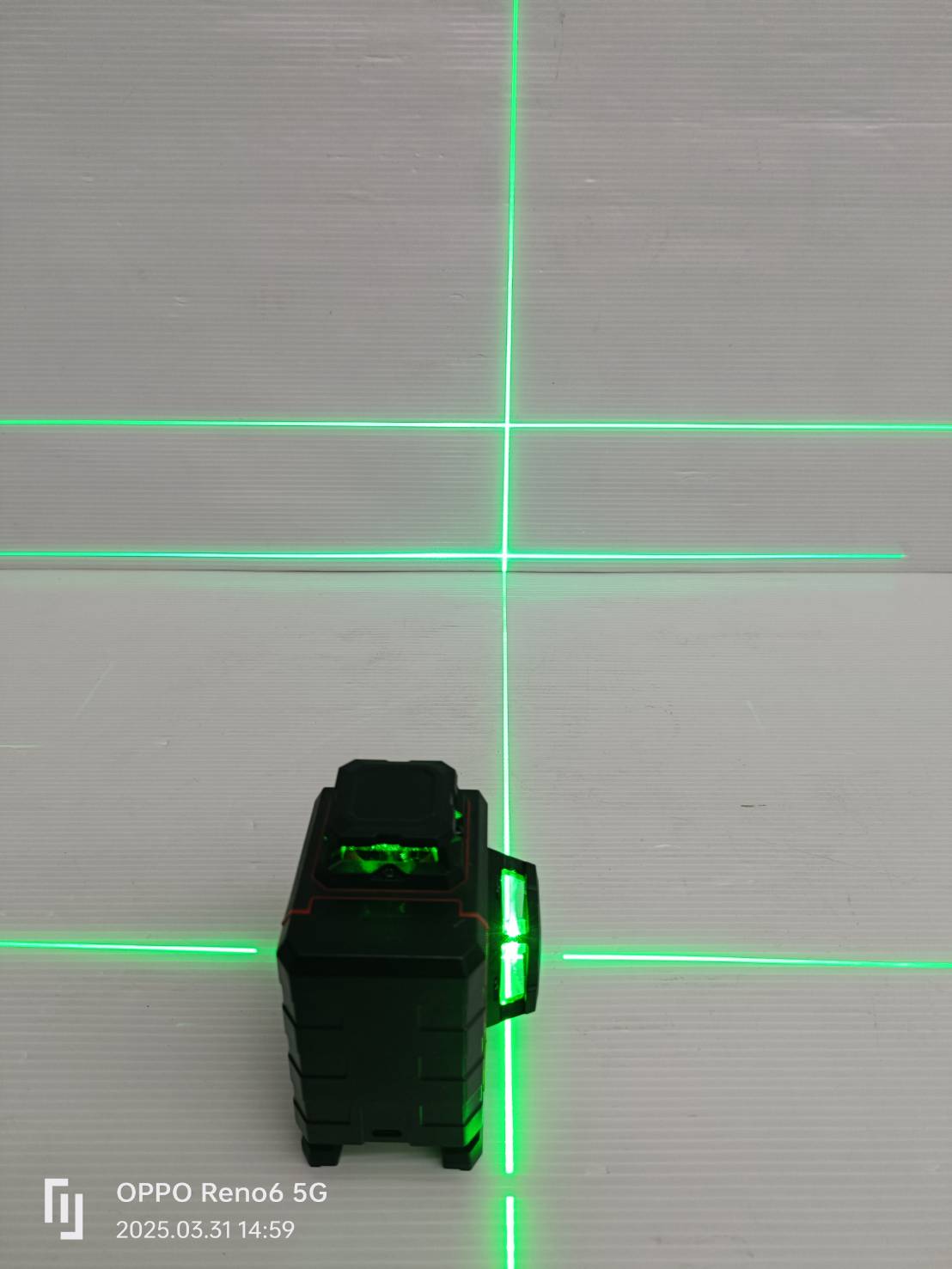 เลเซอร์16เส้น สีเขียว Mini 4D OULIXI