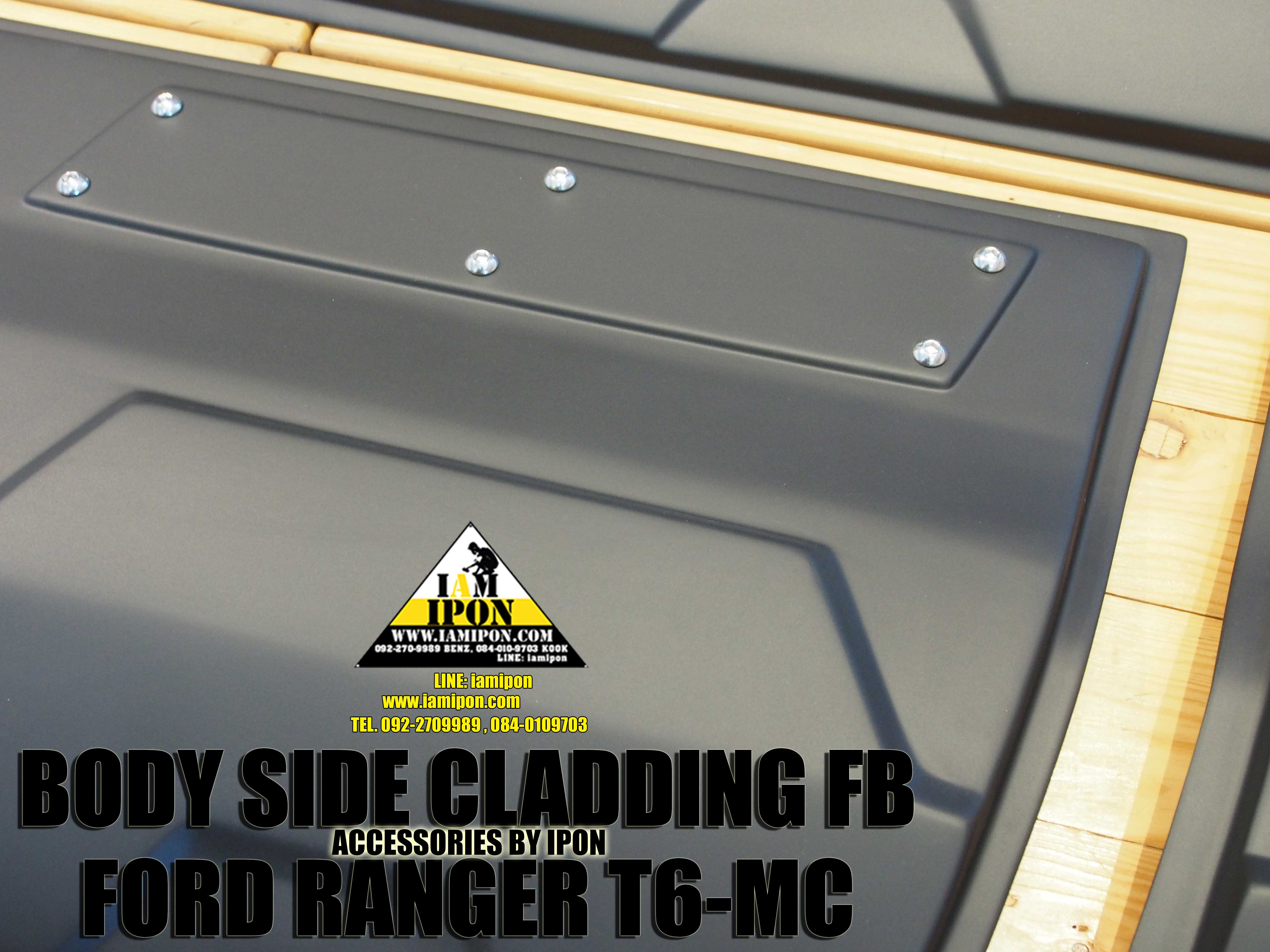 BODY SIDE CLADDING FORD RANGER T6-MC 4D FLATBLACK กาบประตูข้าง 4 ประตูดำด้านฟอร์ดเรนเจอร์ T6-MC