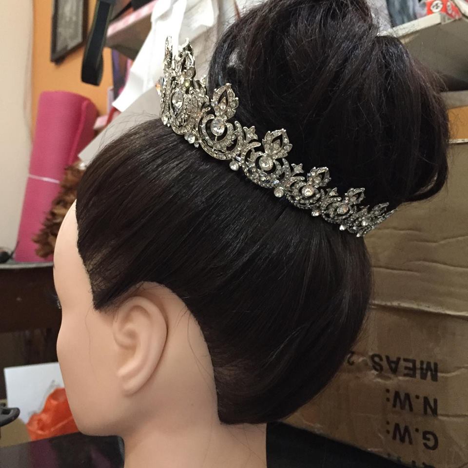 (พร้อมส่ง) มงกุฎ 031 งานสวย รุ่นฐานกลม ส่งด่วน ส่งจาก จ.อุบลราชธานี