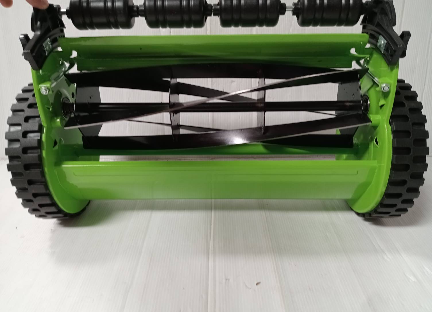 รถเข็นตัดหญ้าชนิดใช้แรงคน GRASSER54