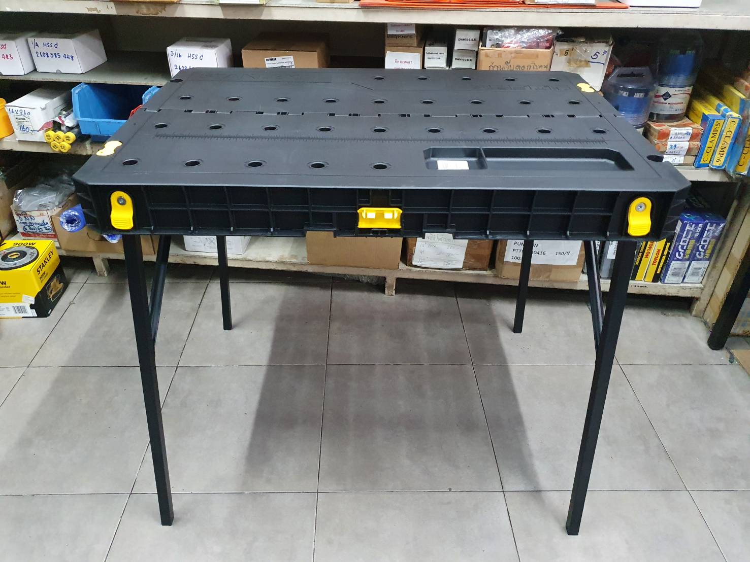 โต๊ะพับ STST83492-1 STANLEY