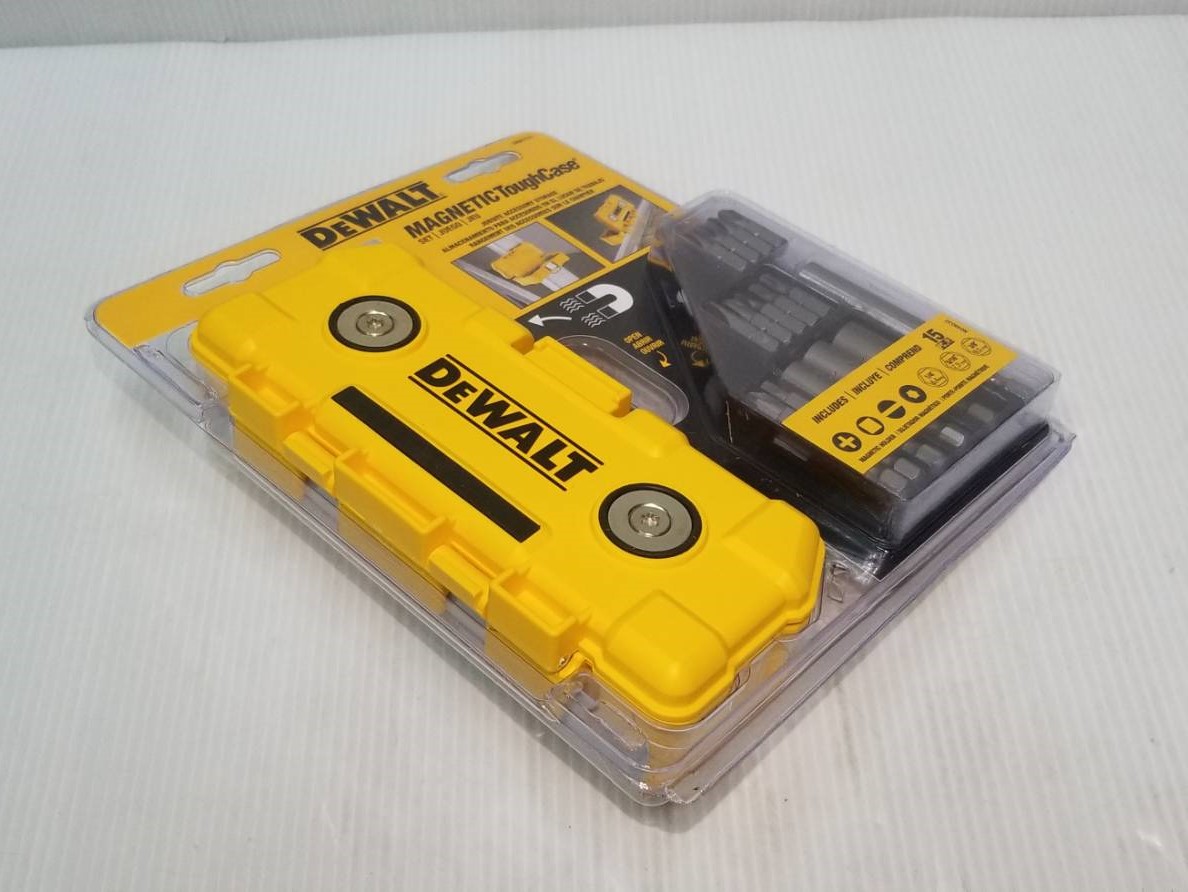 ชุดดอกไขควง15ชิ้น+กล่อง Magnetic ToughCase DWMTC15 DEWALT