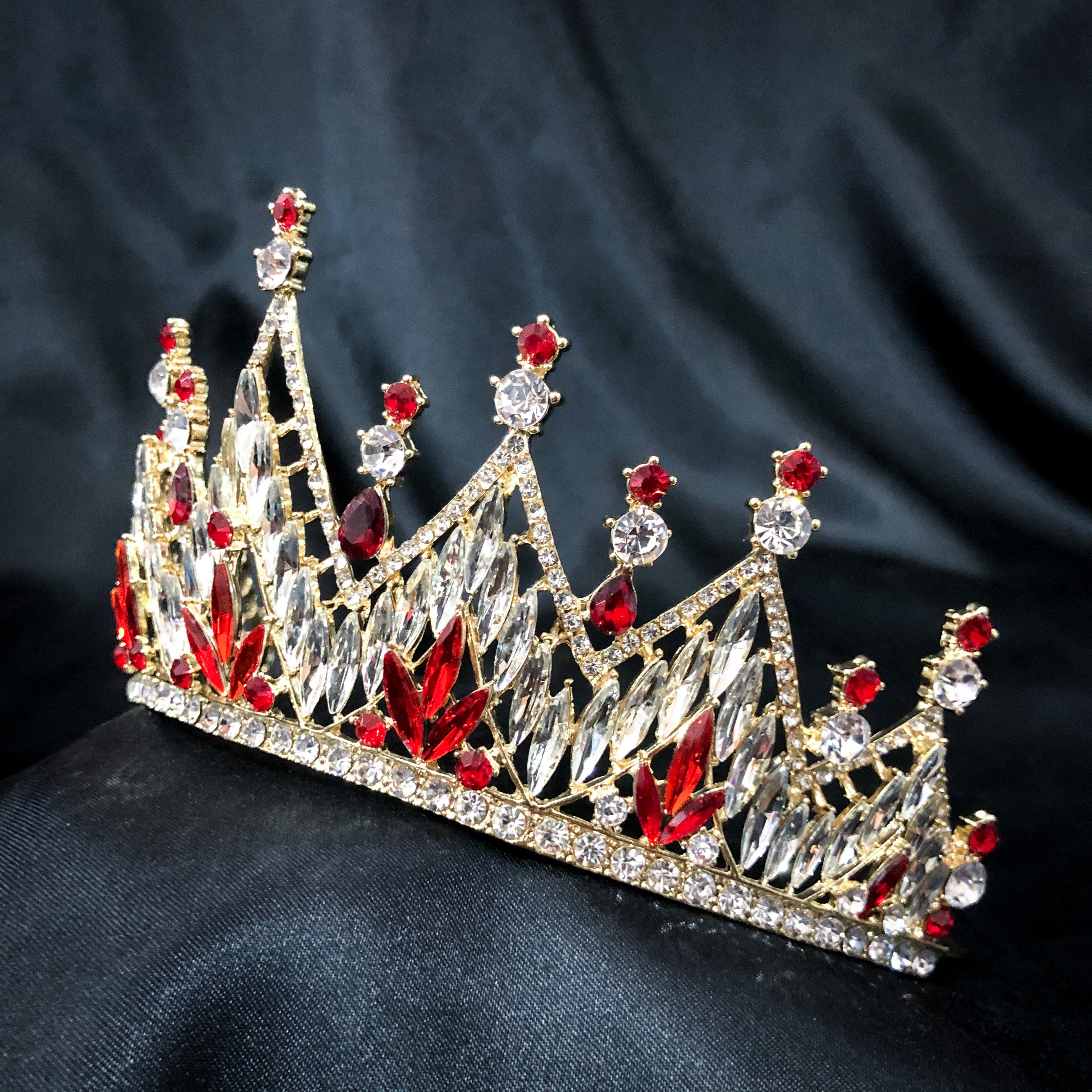 (พร้อมส่ง) เทียร่า 276 สีแดง